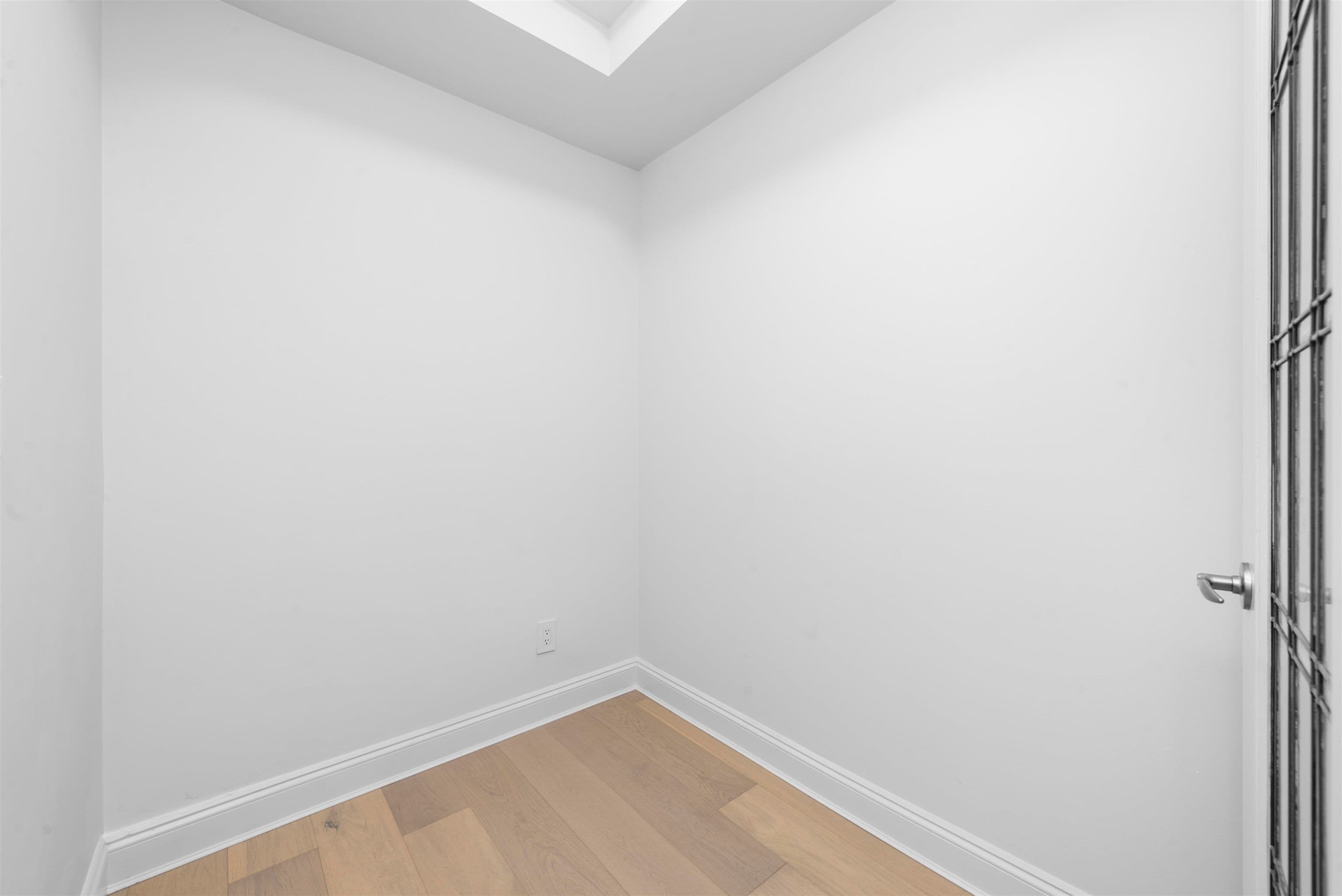 Property photo 01e6a33e-7838-4c58-92a1-7331e831dbc6