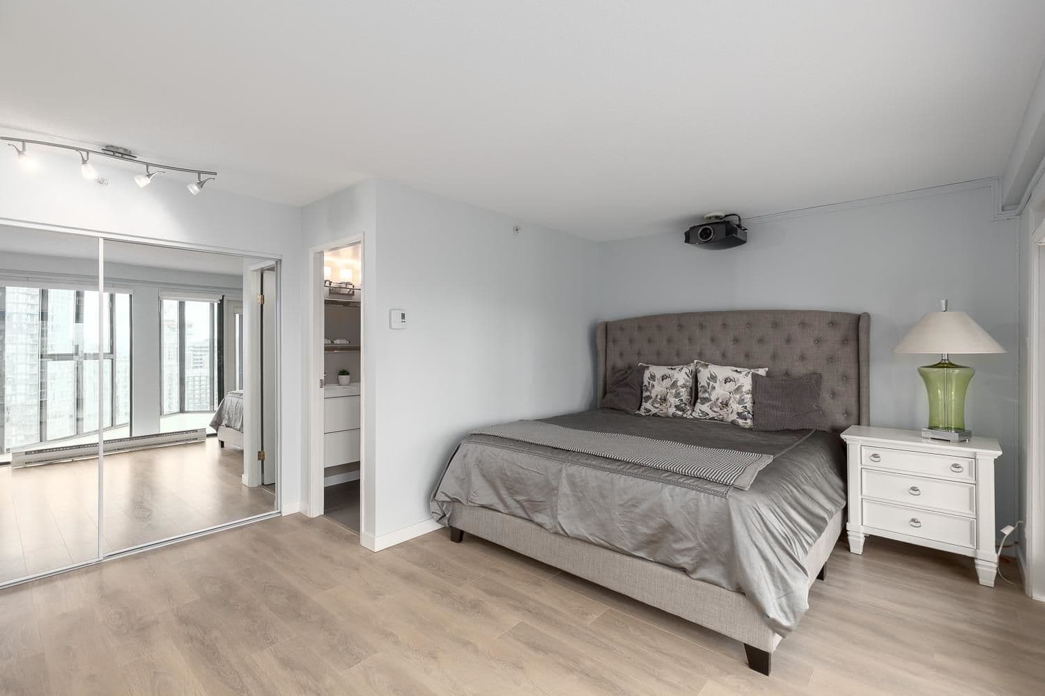 Property photo 02e33423-a2e7-4396-bc95-eb4d5f858882