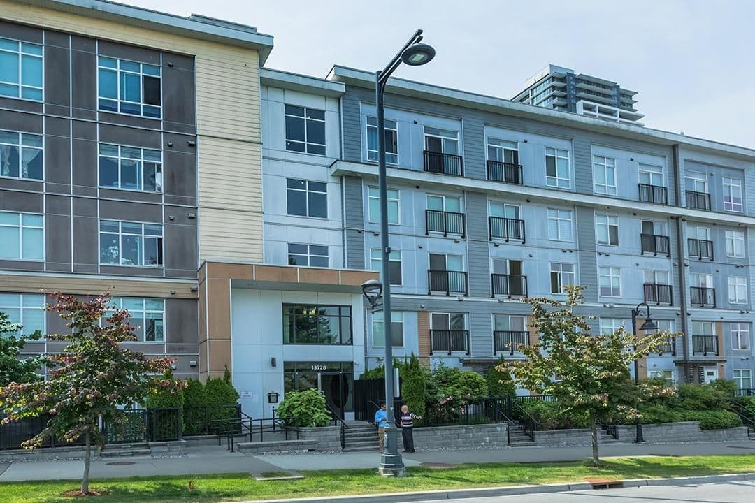 Property photo 04dc55ba-e51b-41af-a956-cf0d696ba379