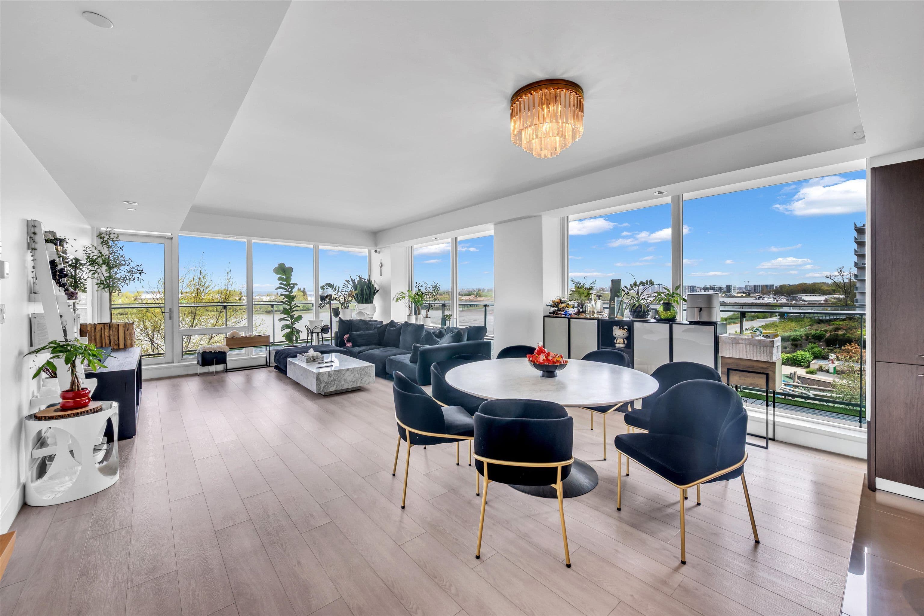 Property photo 0b39fcbc-bf5f-4dbd-b4c7-5a758253589f
