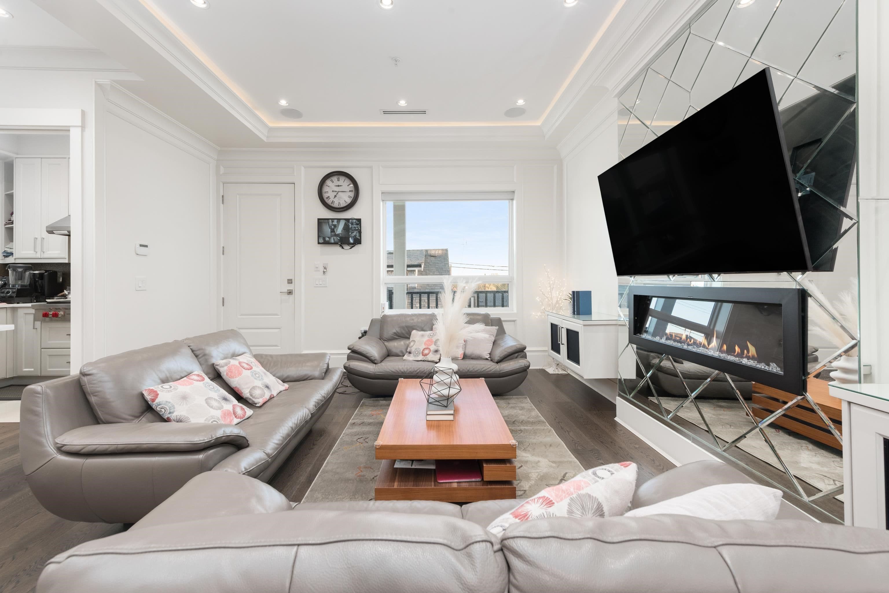 Property photo 0d2c259c-b082-453b-9222-3a7f3b317344