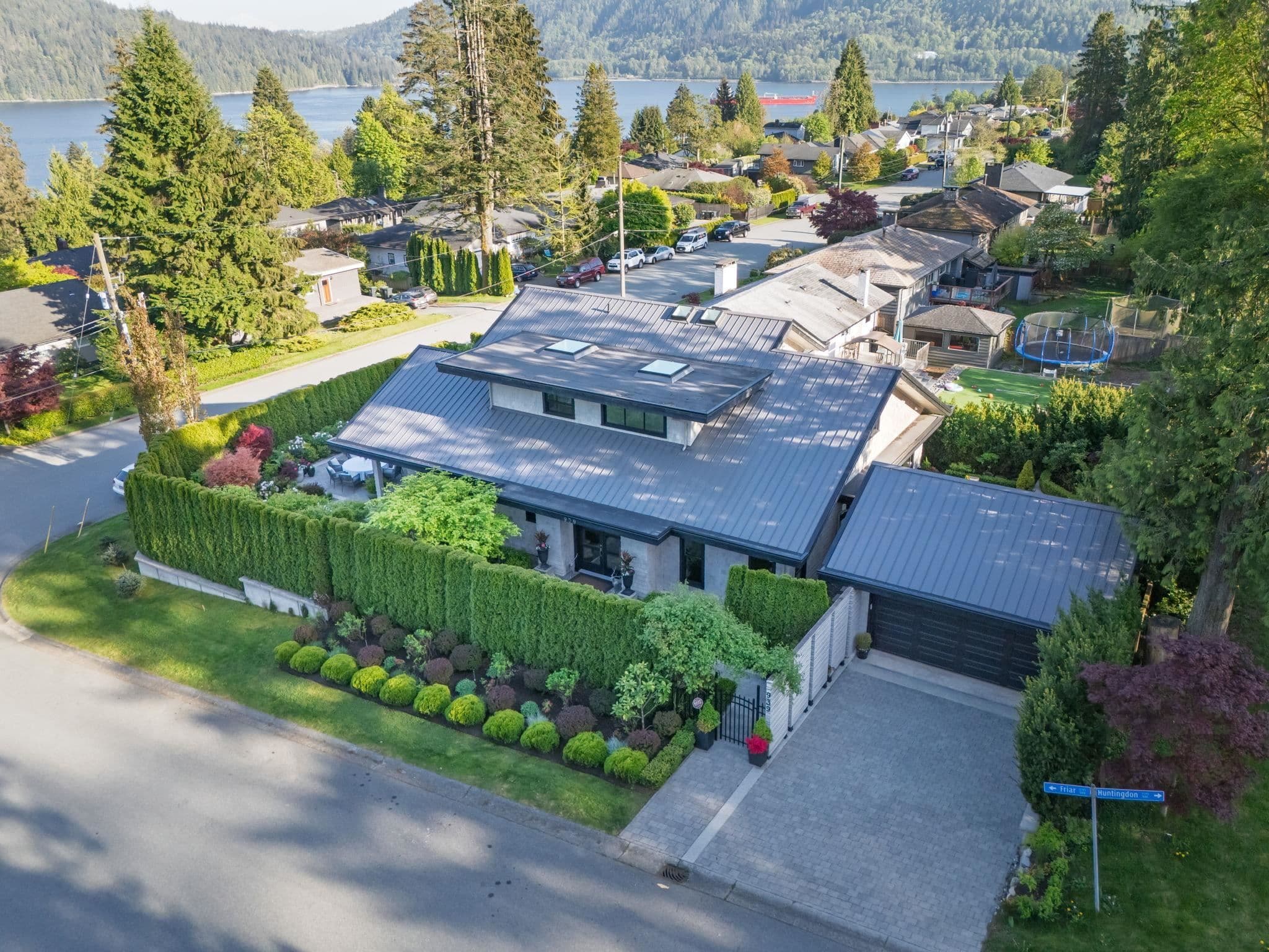 Property photo 1023c4e8-67ed-41aa-97b3-4e4b24e876fc