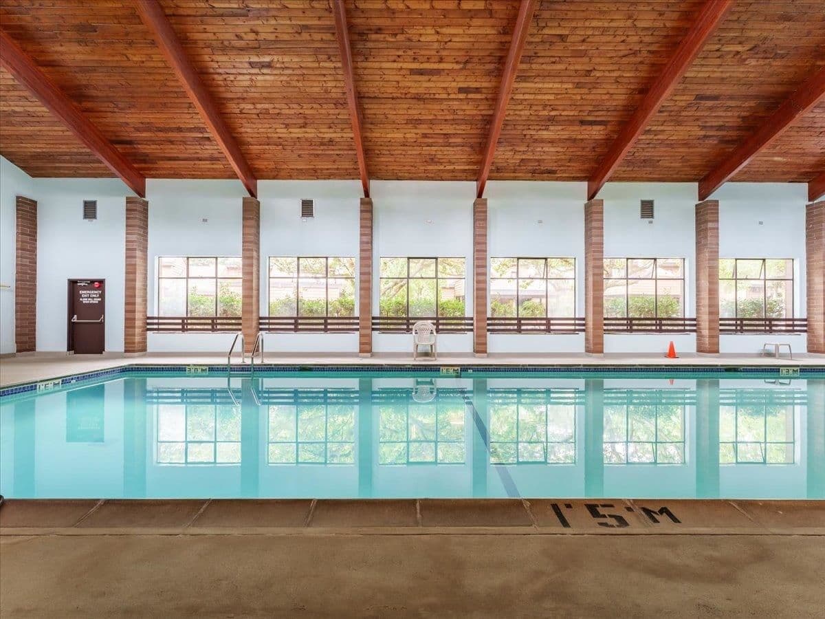 Property photo 103f171d-4339-41ad-9a75-65f080ad64ce