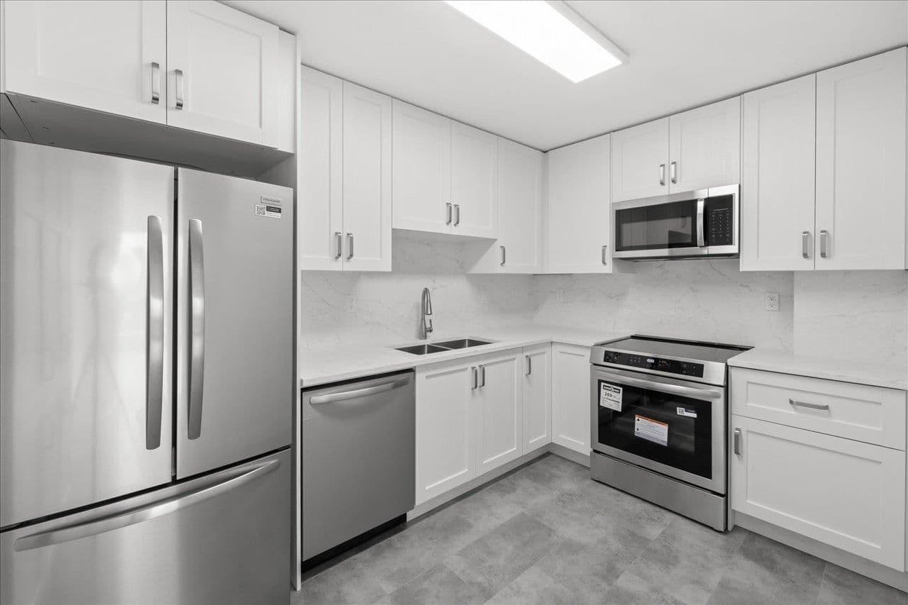 Property photo 105b3a92-4c5c-4f77-8c87-318f2c17f191