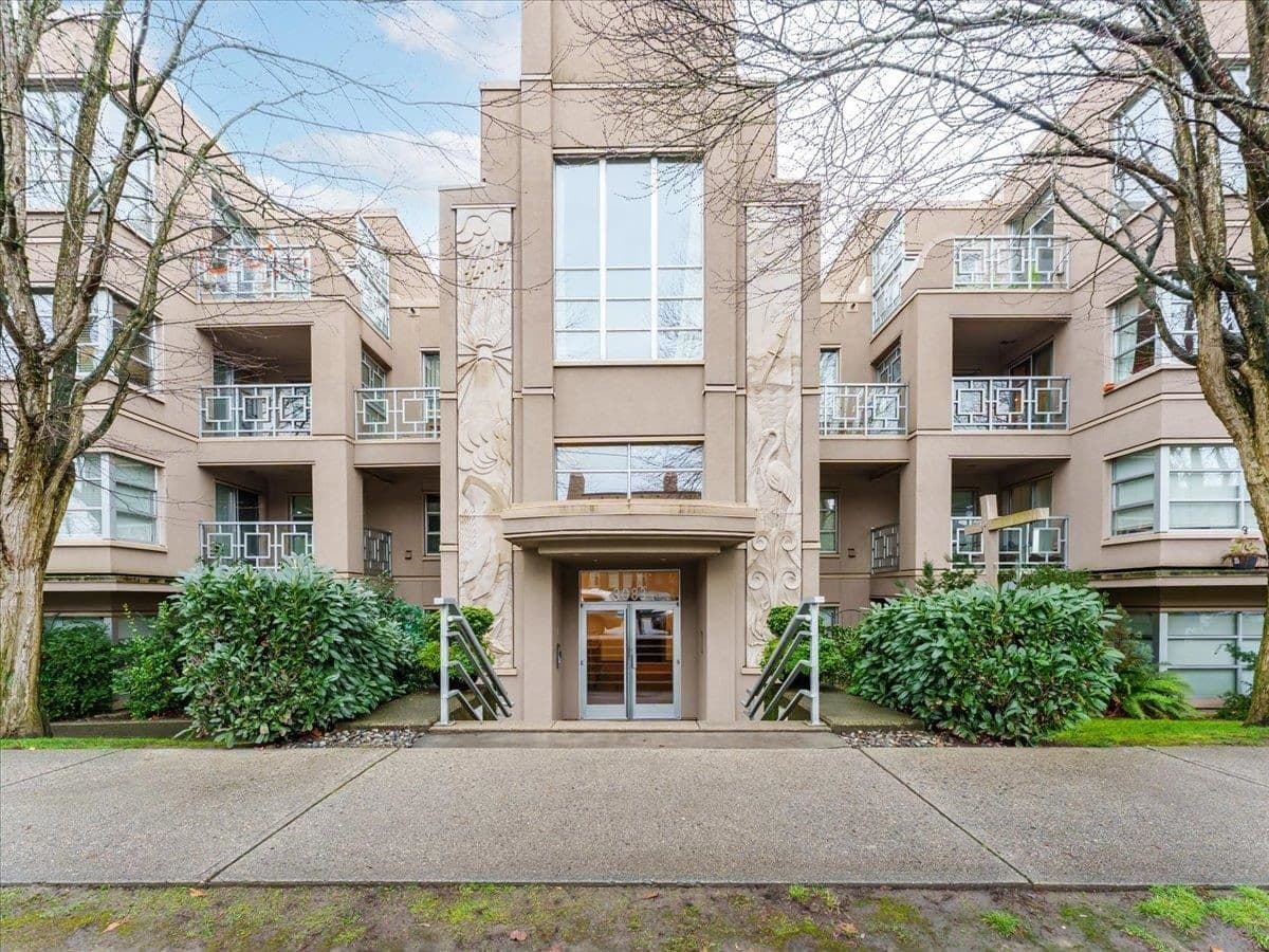 Property photo 10eb1eba-00ca-43f0-997e-55ddc5839bb0