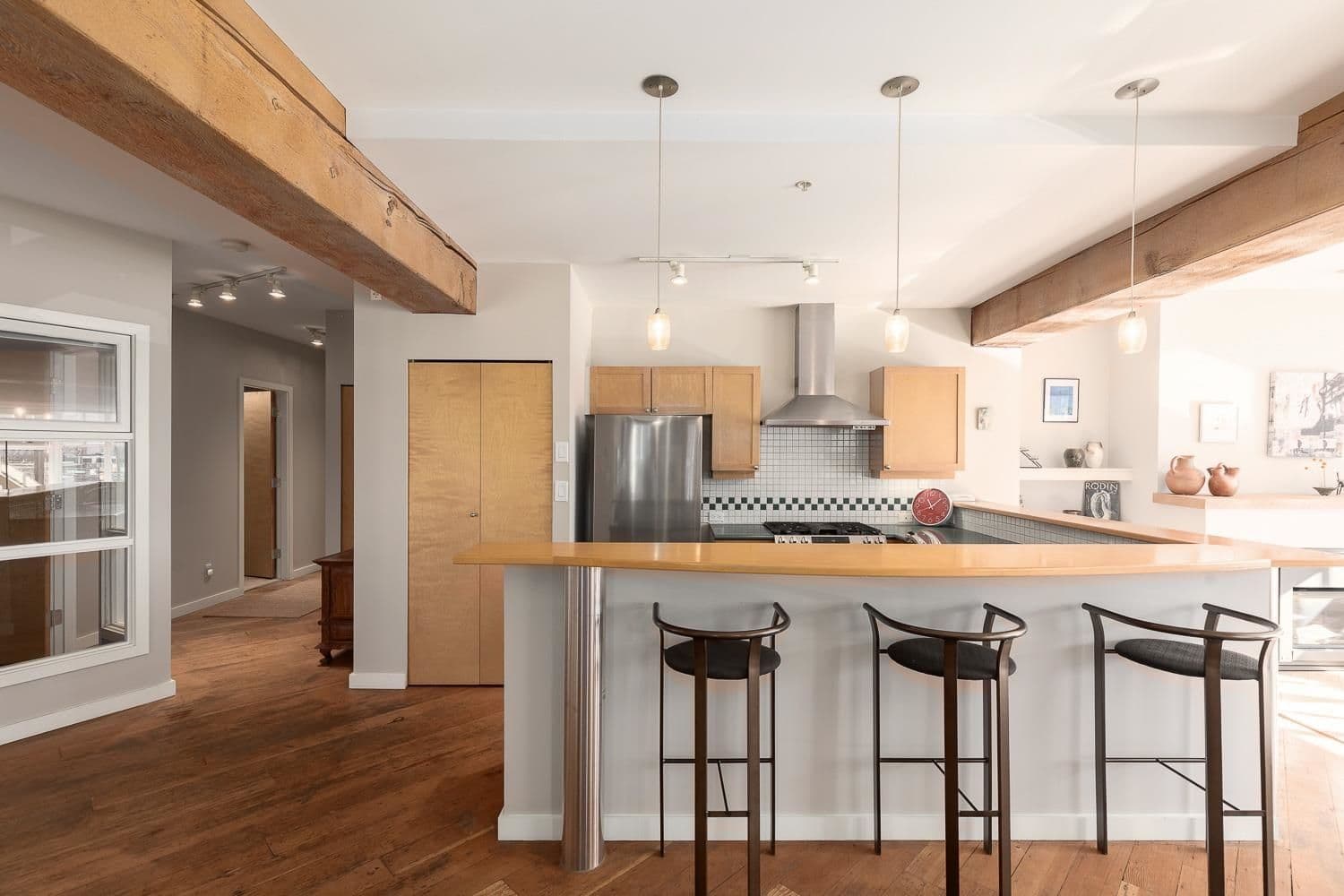Property photo 121dcea8-c8e7-46cc-9a7d-4a6c95f79b93