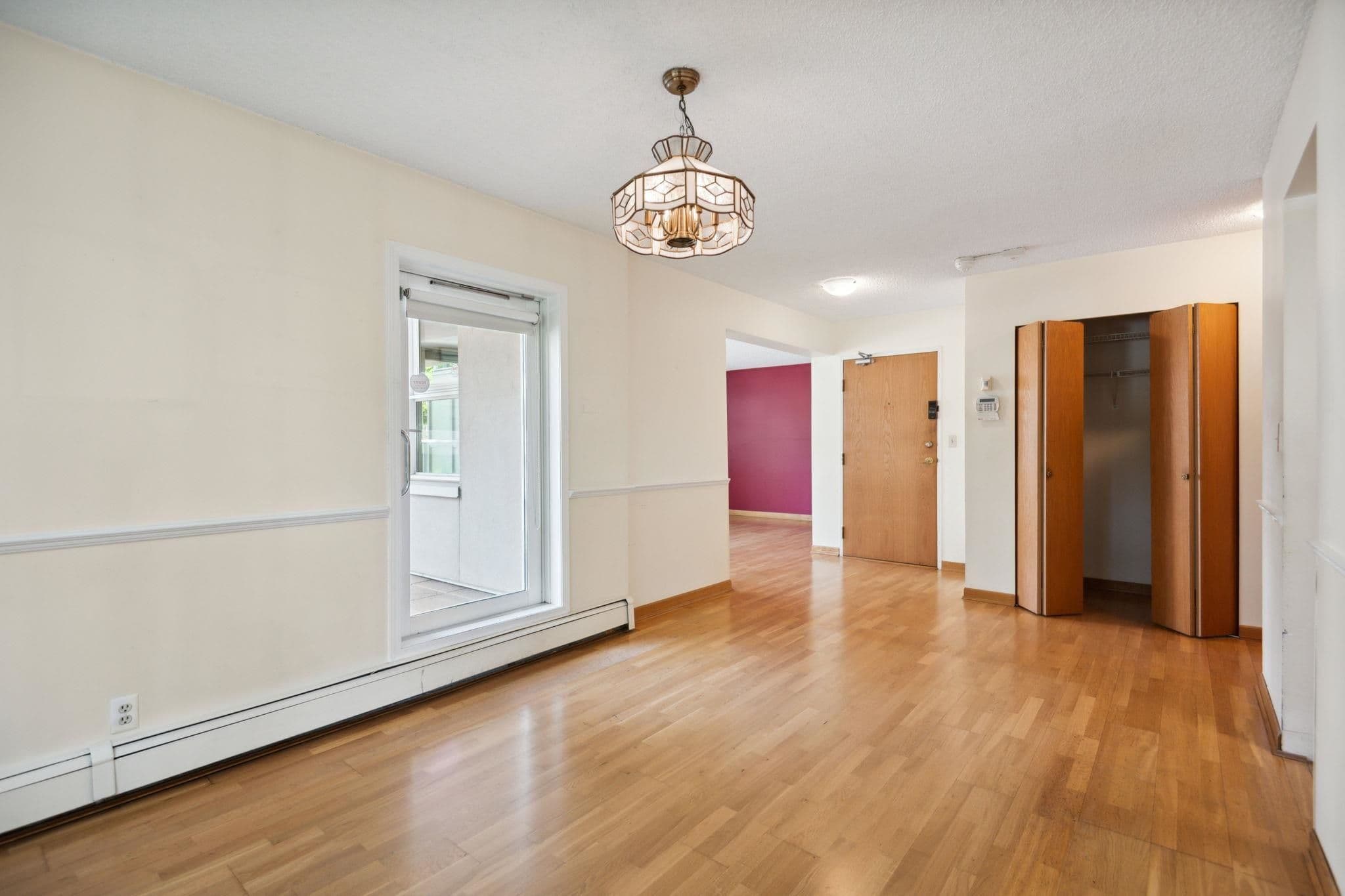 Property photo 13023467-0560-46e1-9469-49b80a69a139