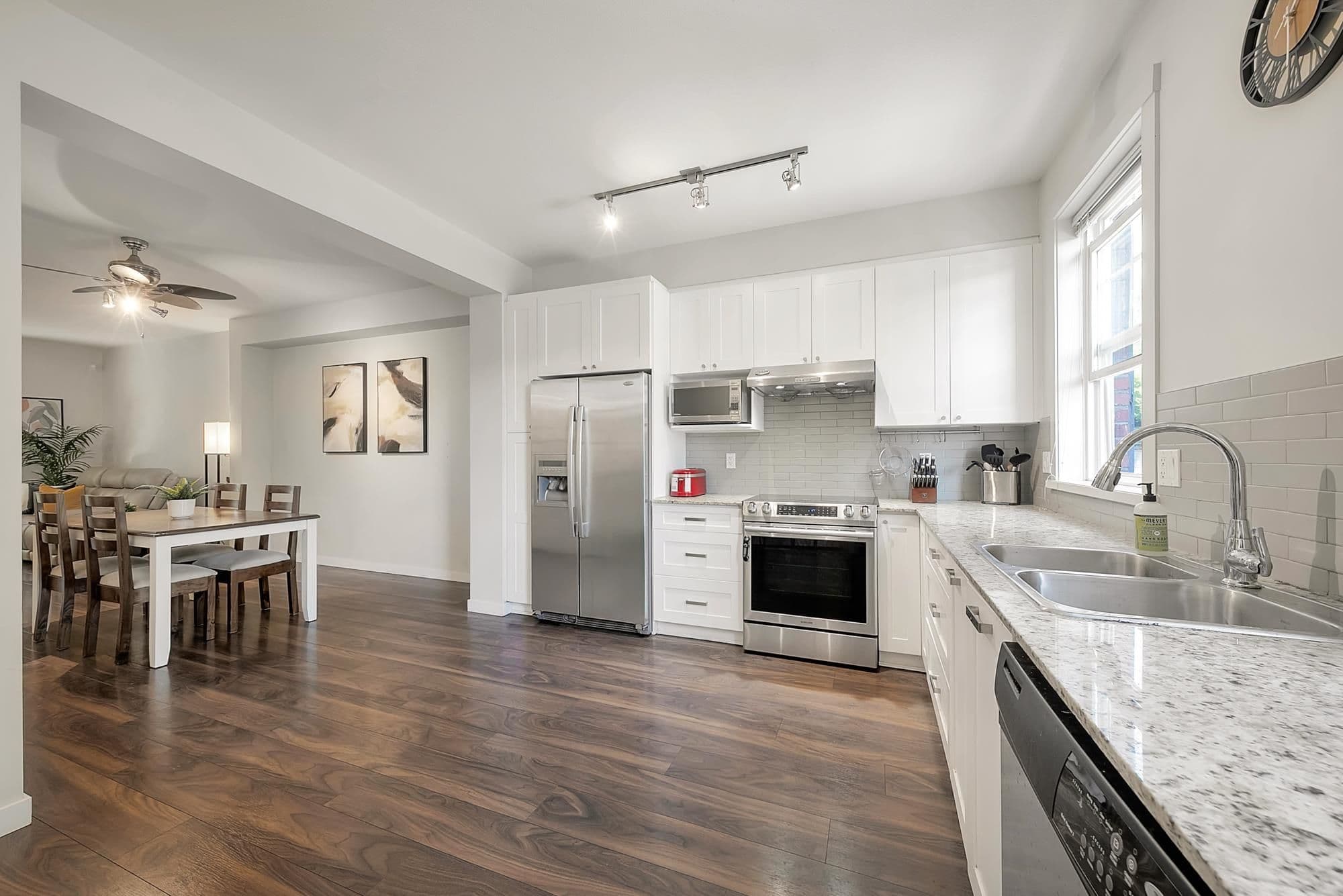 Property photo 15aafb76-db0e-4e02-aac1-9bcb93adeb06