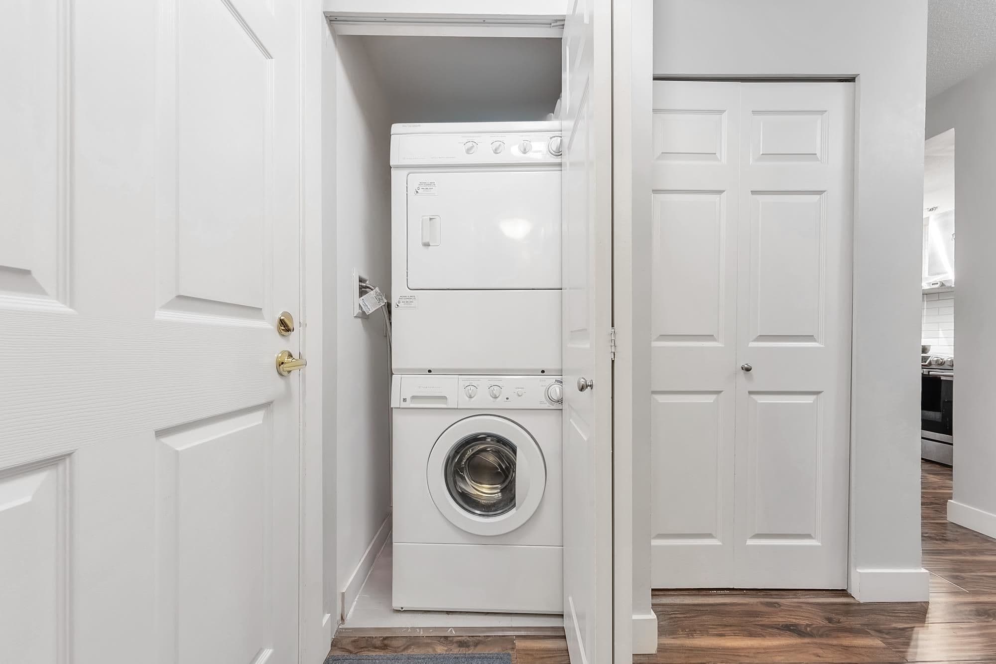 Property photo 17519ce4-ec21-43e4-9973-03fcc2411982