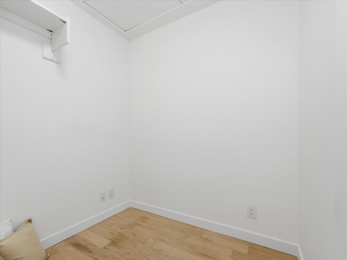 Property photo 1abbc3a7-08dd-498e-a36c-a04eec1d6c37