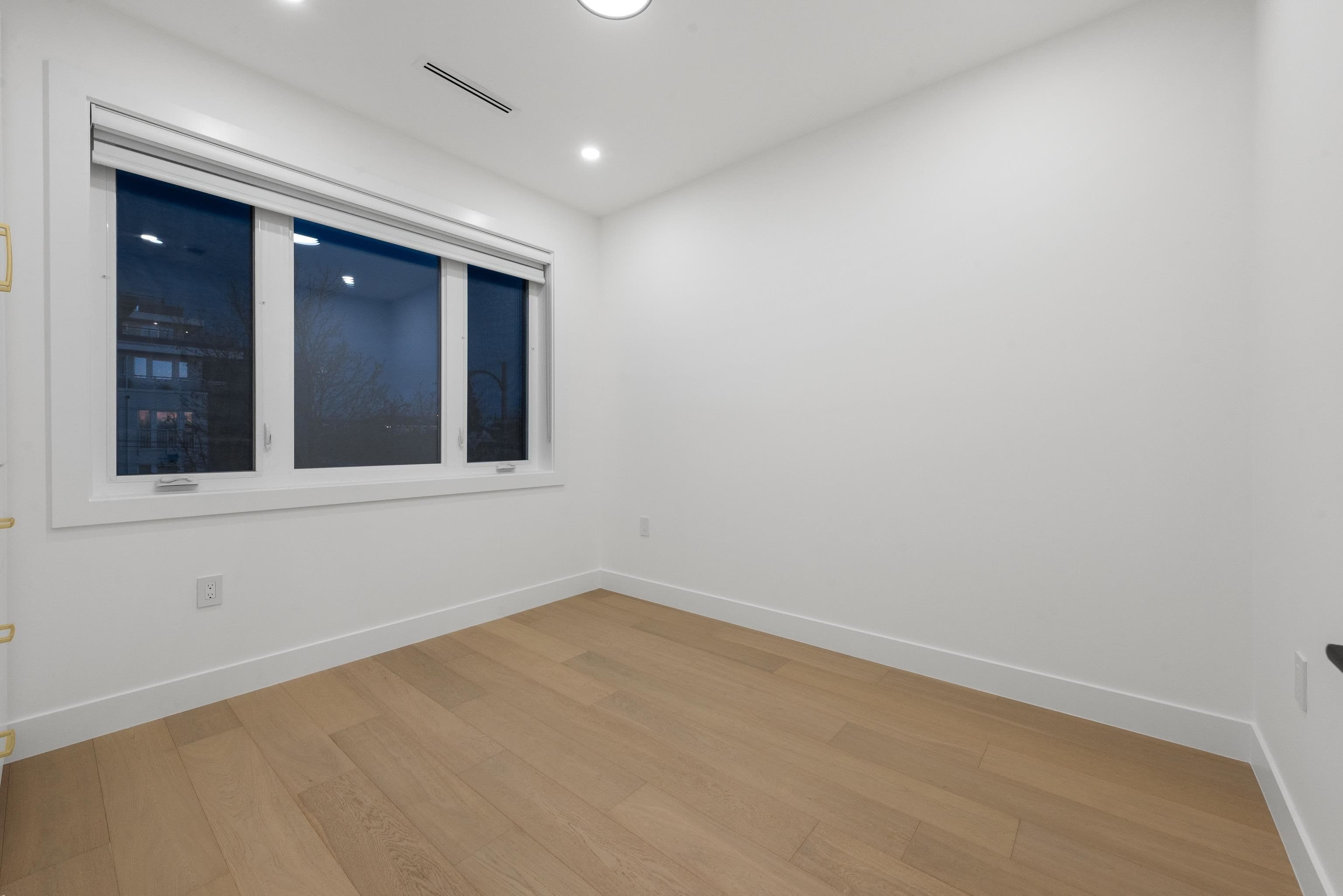 Property photo 1db633ed-bfbb-4a1d-96b8-4a58247a4c77