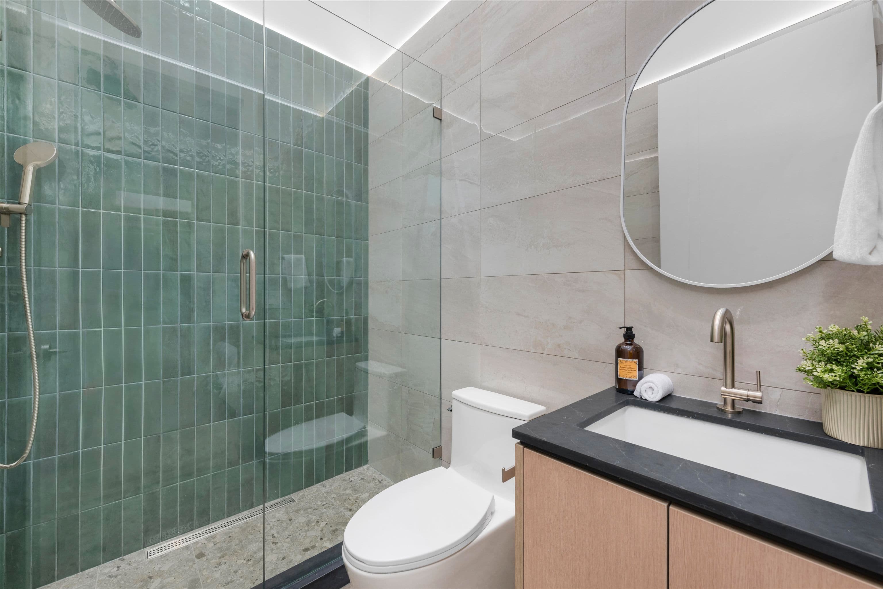 Property photo 1df37f7f-77d0-41cd-a4da-519770435574