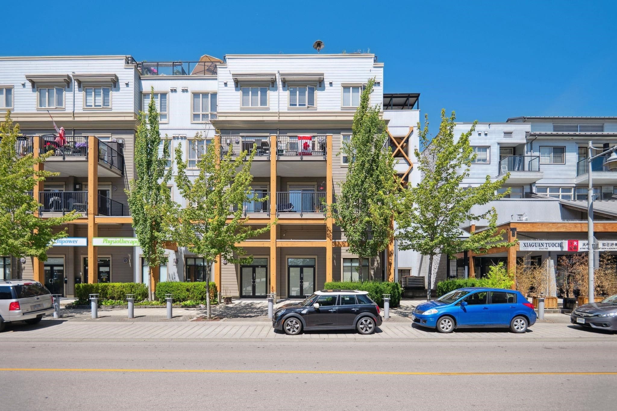Property photo 200b8d2b-1e2e-4d38-923d-fc0d4c1d6223