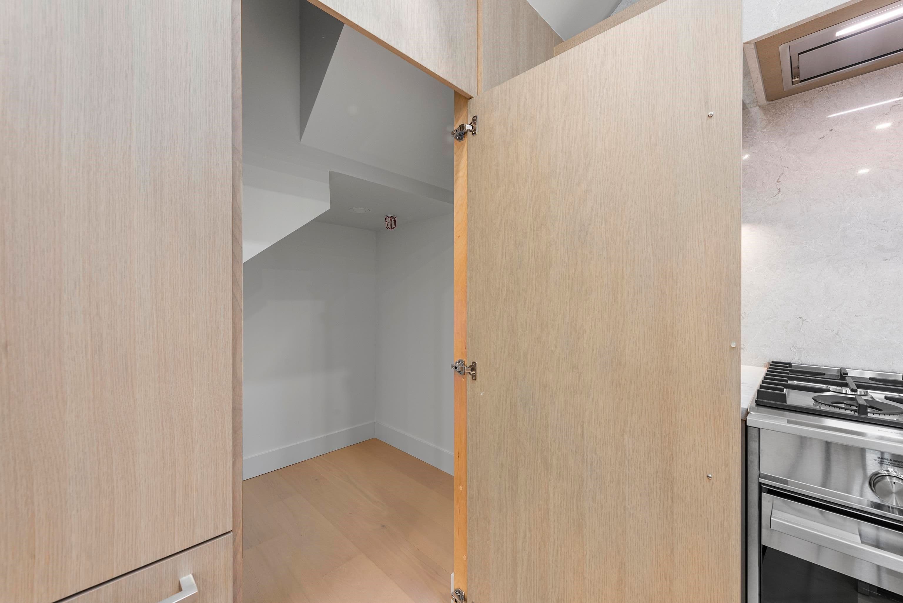 Property photo 20351821-cb7b-40cd-8cb2-6a340f57b4ef