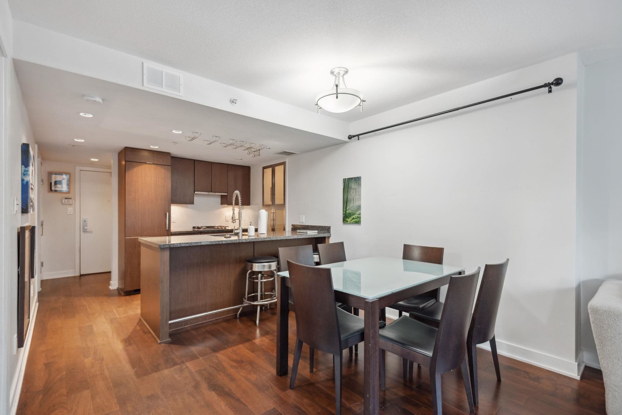 Property photo 275a6f5d-7bed-429b-b36f-efe38e811e11