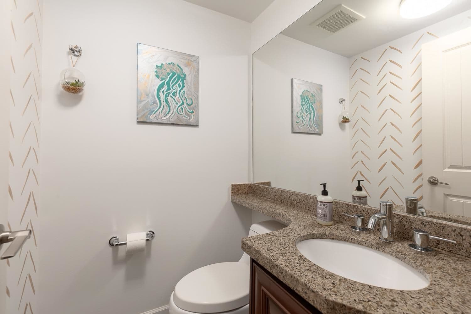 Property photo 2cdc6b9d-3464-492a-85ad-e19fa7e72833