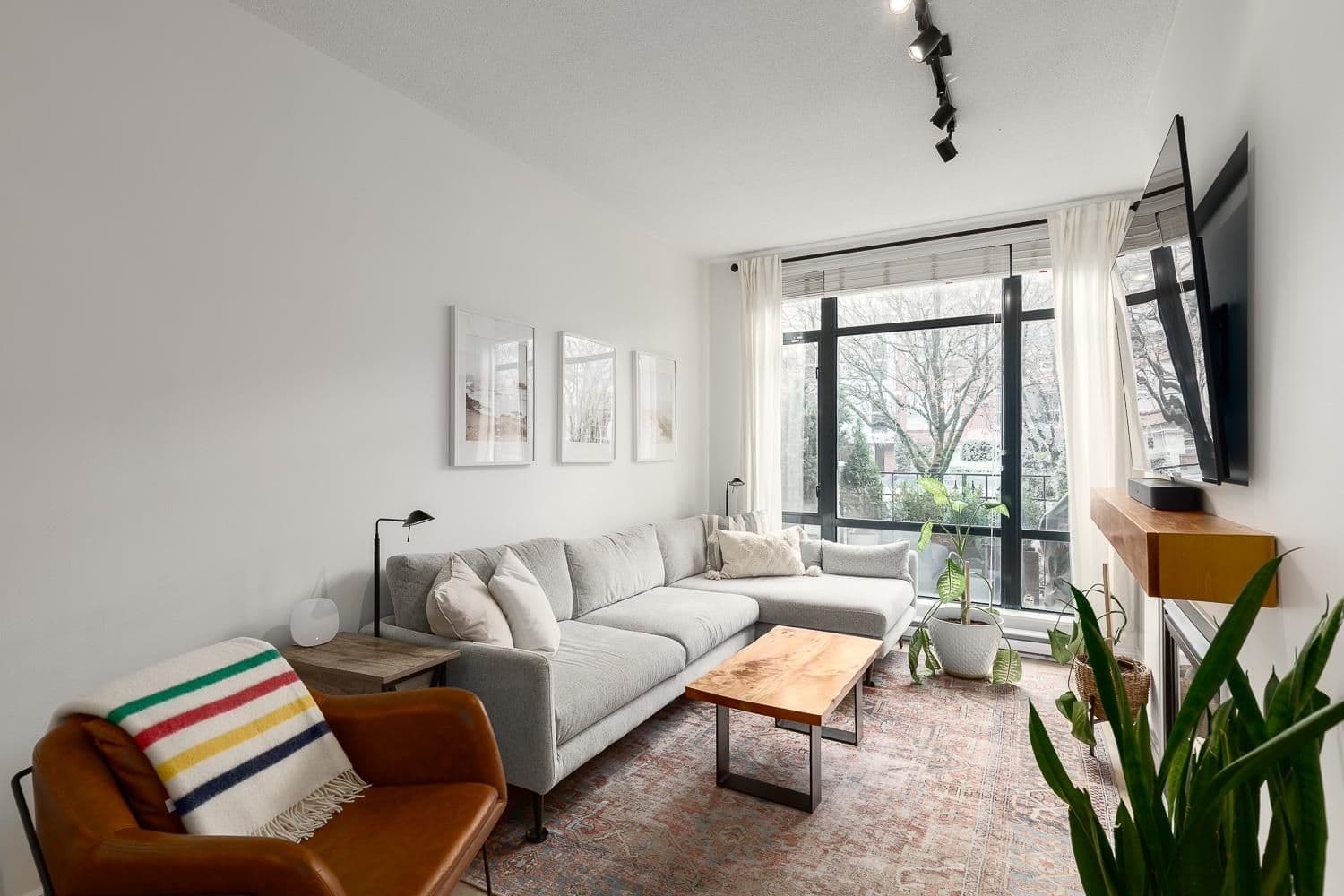 Property photo 2d2dbeb2-69ae-498c-9dc5-726bf28df576