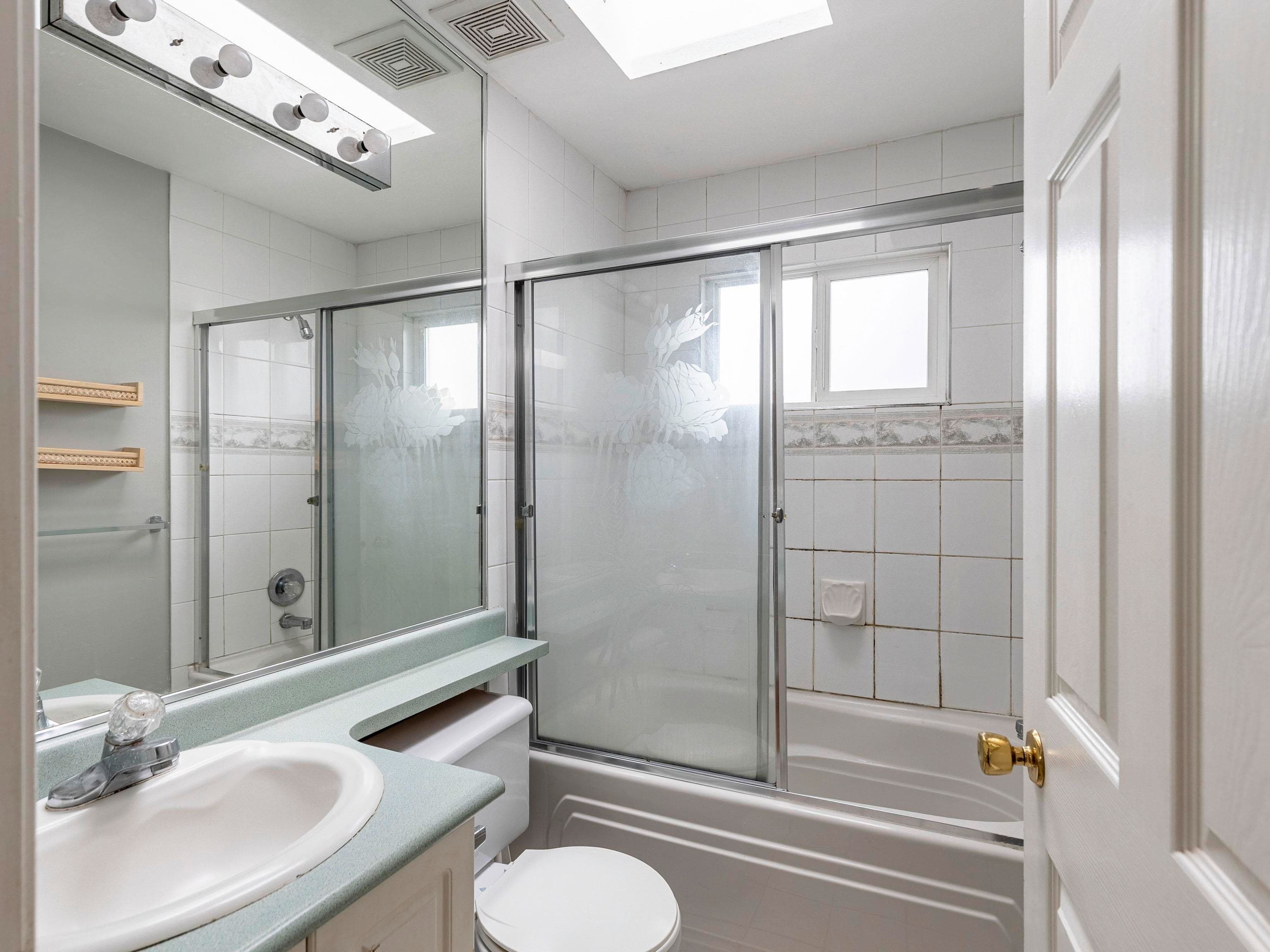 Property photo 2d981609-b402-45c8-b5f5-13278dd2612d