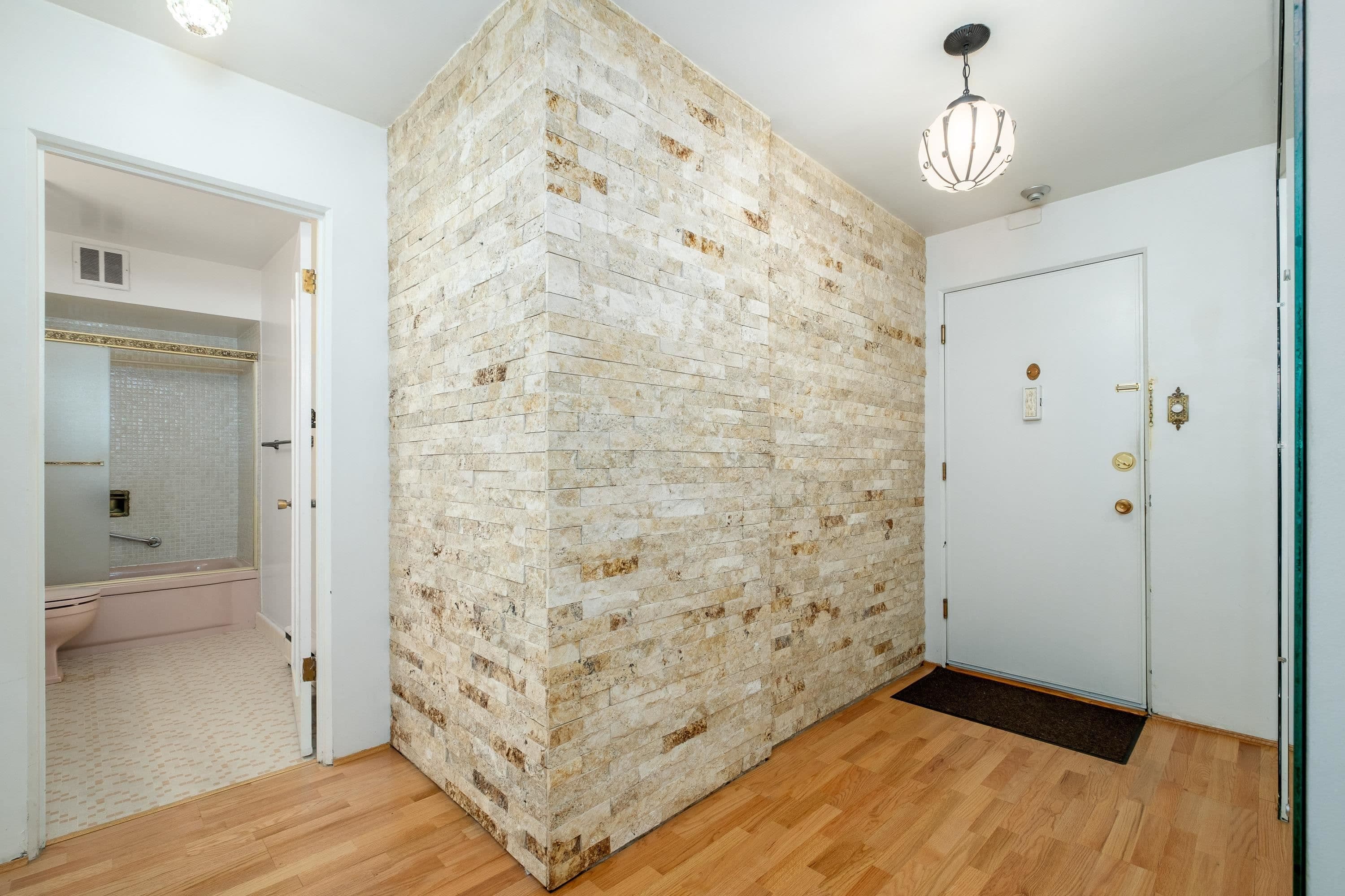 Property photo 2f8f61da-49f9-47b9-90f3-b67e67dc9323