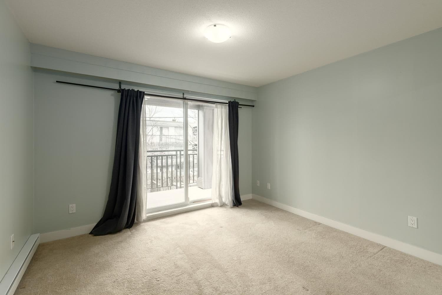 Property photo 30ab8672-97e4-4f21-b4c3-f3872b3202ef