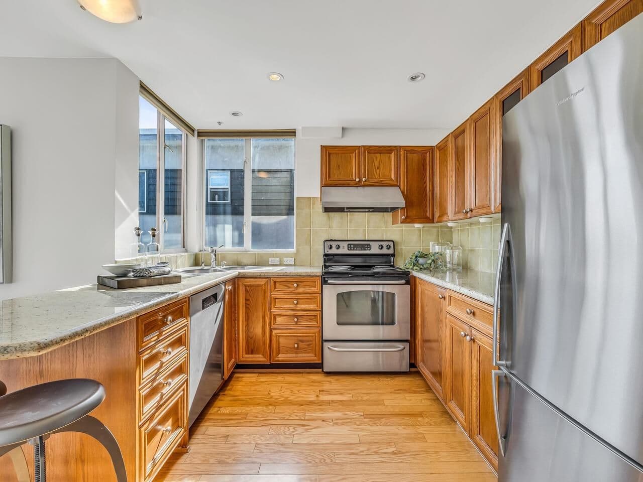 Property photo 30cac7e7-a1fc-40c0-8caa-85013cf841ea