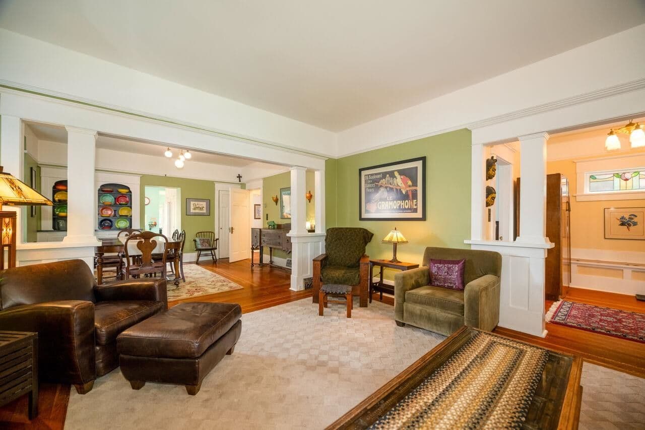 Property photo 32d712b4-ef44-43a7-9cb9-0419baec798a