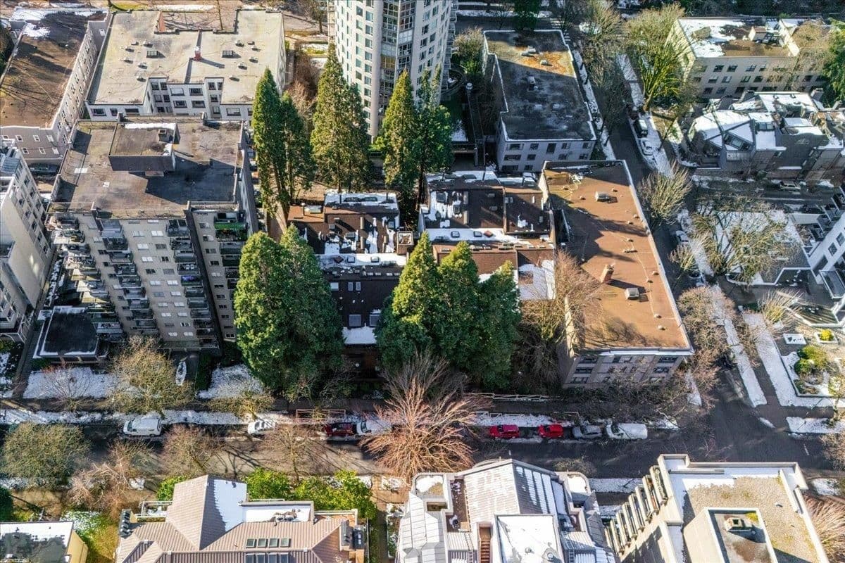 Property photo 36816fed-605f-41a0-82b8-76c231552150