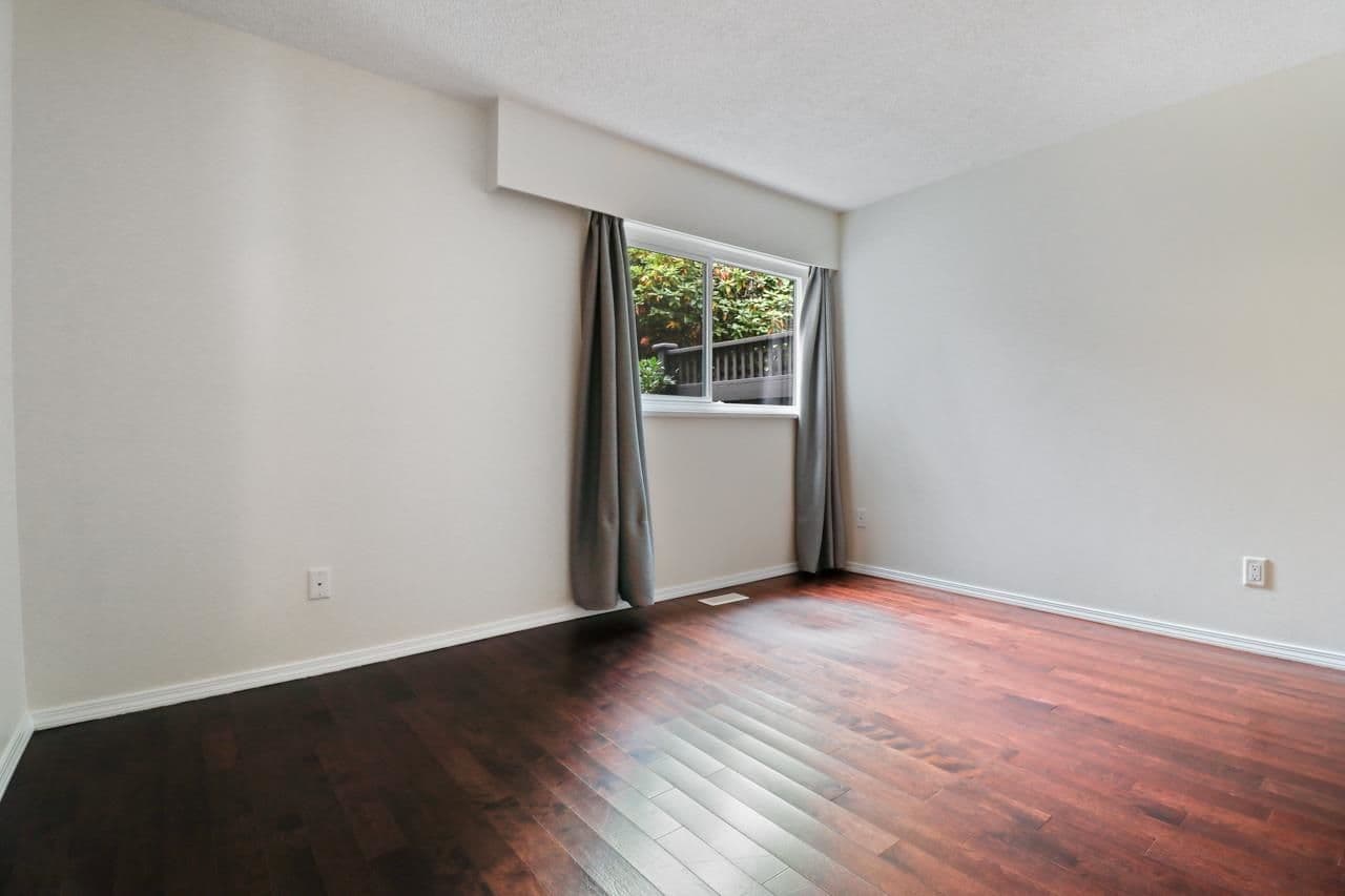 Property photo 36c9e889-04f4-420d-81d1-b2a27f4b0168
