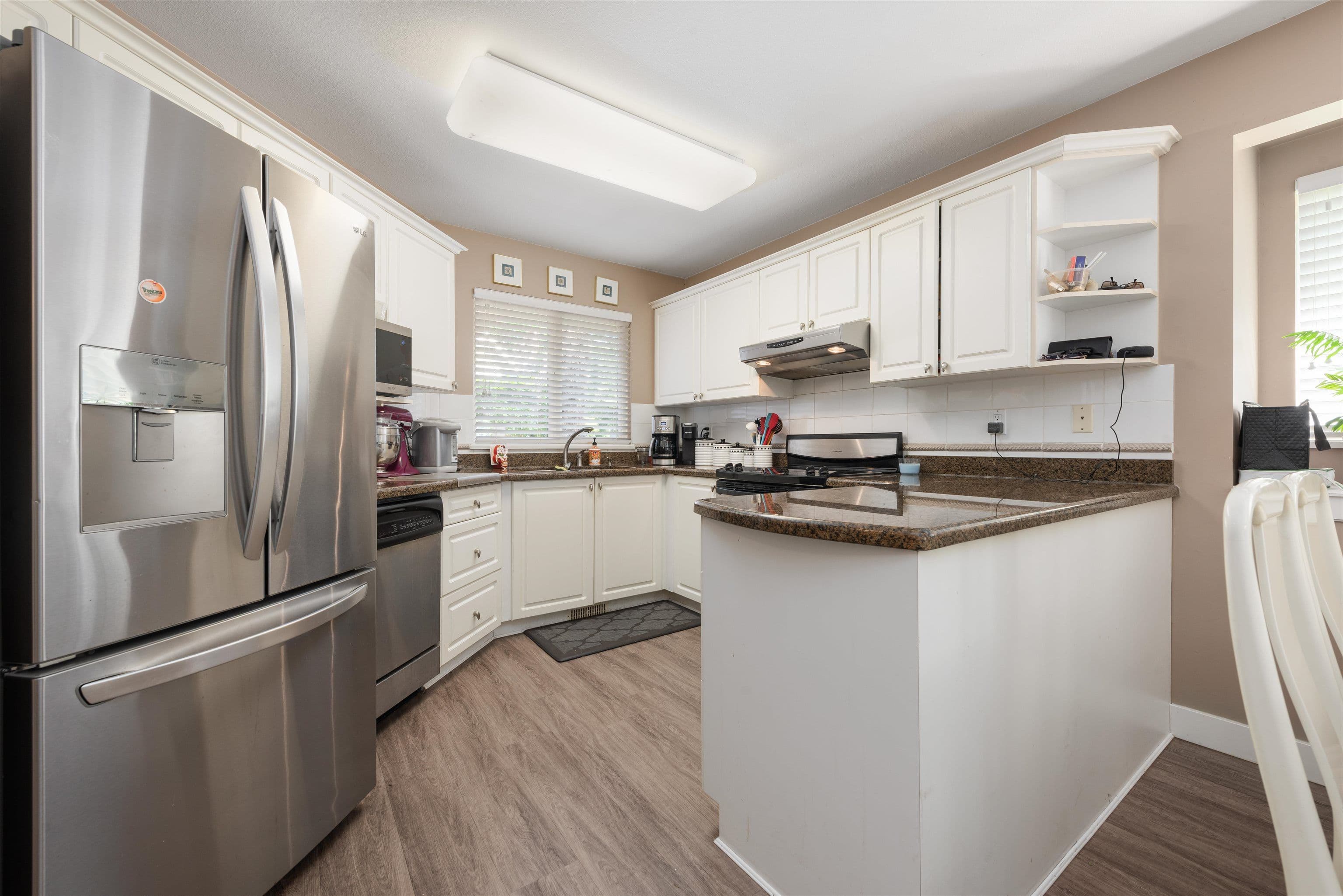 Property photo 3944c0f2-2b5e-454c-88bc-4601a16b82c4