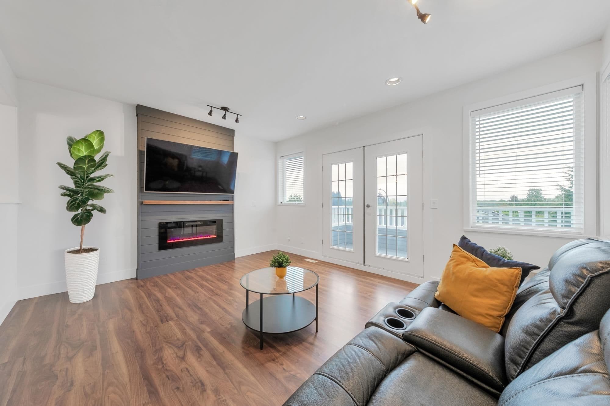Property photo 39a16535-49e4-4c2b-8866-9e41f085c325