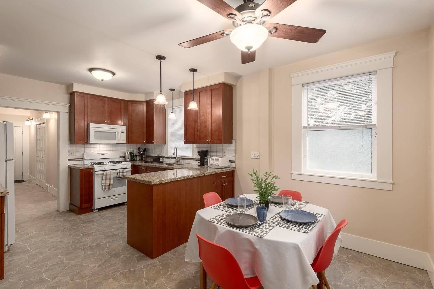 Property photo 3a86dd04-662b-4f16-b3e4-d90e3809de16