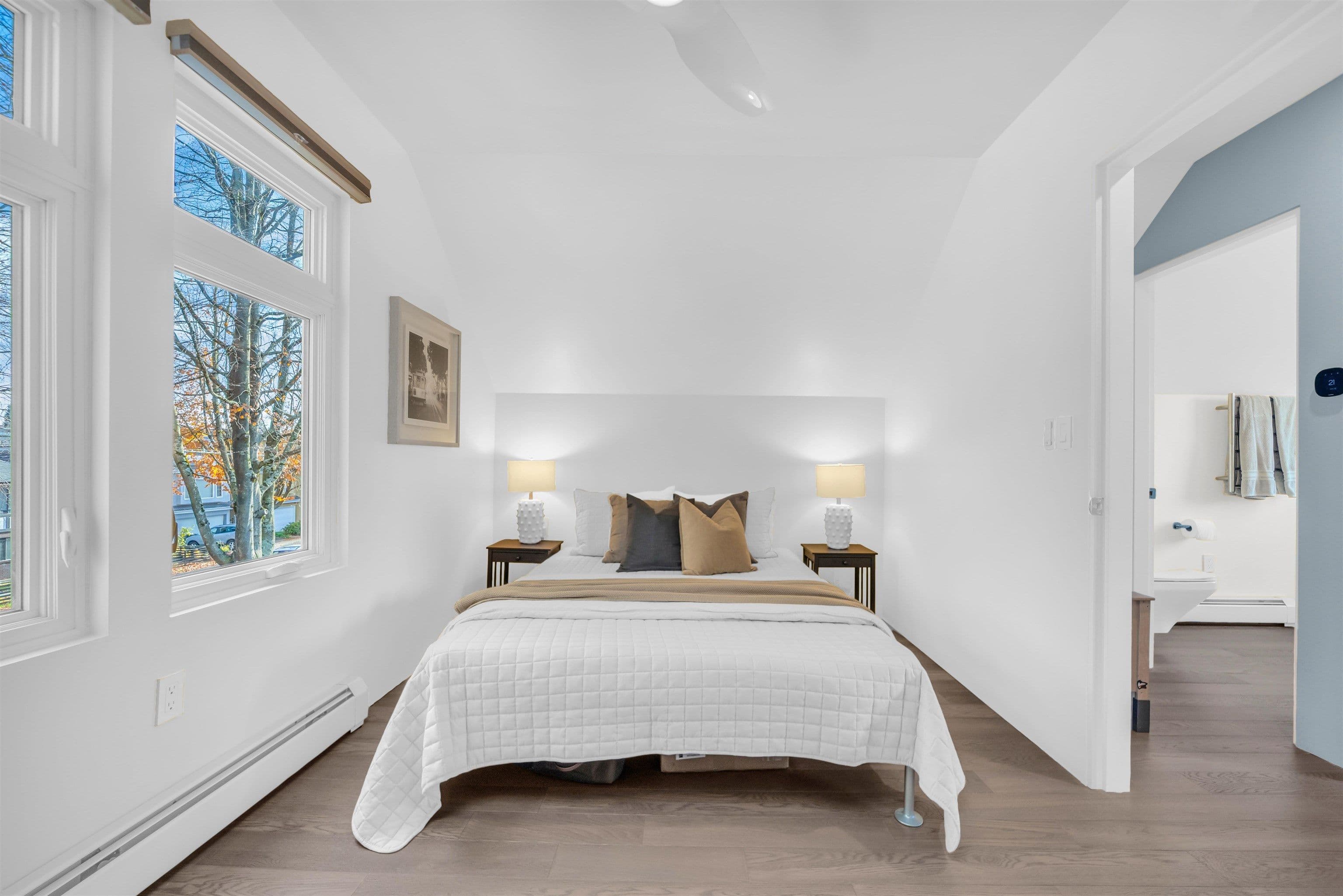 Property photo 3e237a8f-cf7e-4617-ab0f-eb298e6d7fc8