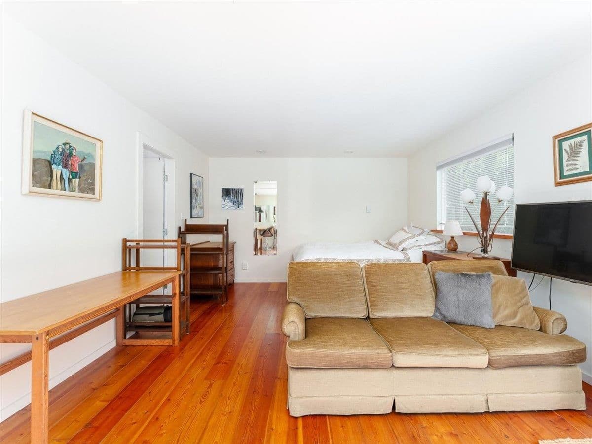 Property photo 407fad8f-2d5b-4e4b-84f6-b28c7ec75b4c