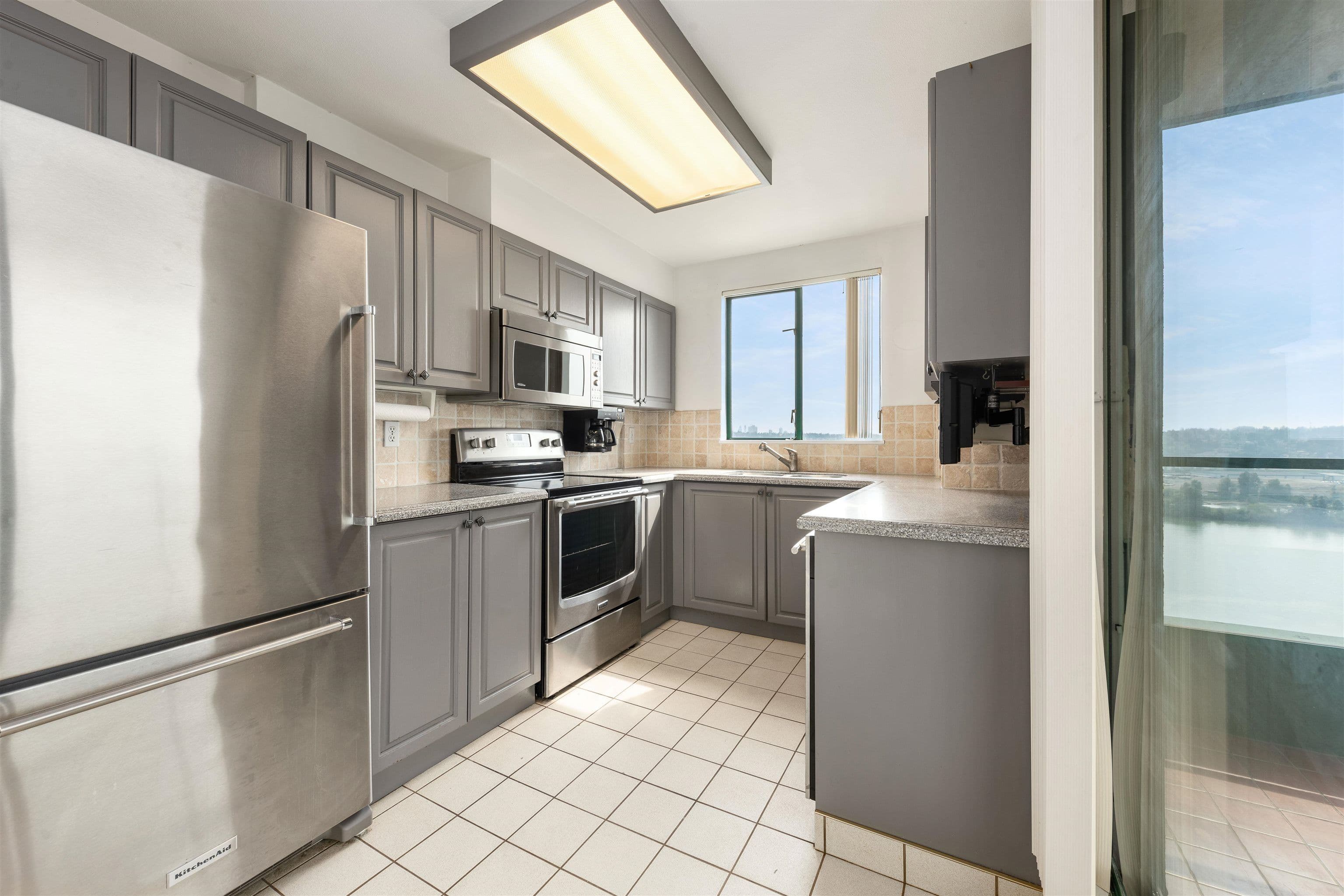 Property photo 423f7609-5a29-4c1d-abed-c1692cb196ef