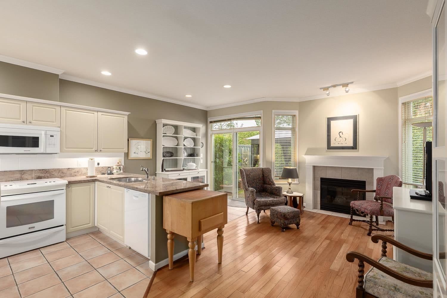 Property photo 43452c43-9a7c-49fb-af0c-2b73d99c430e