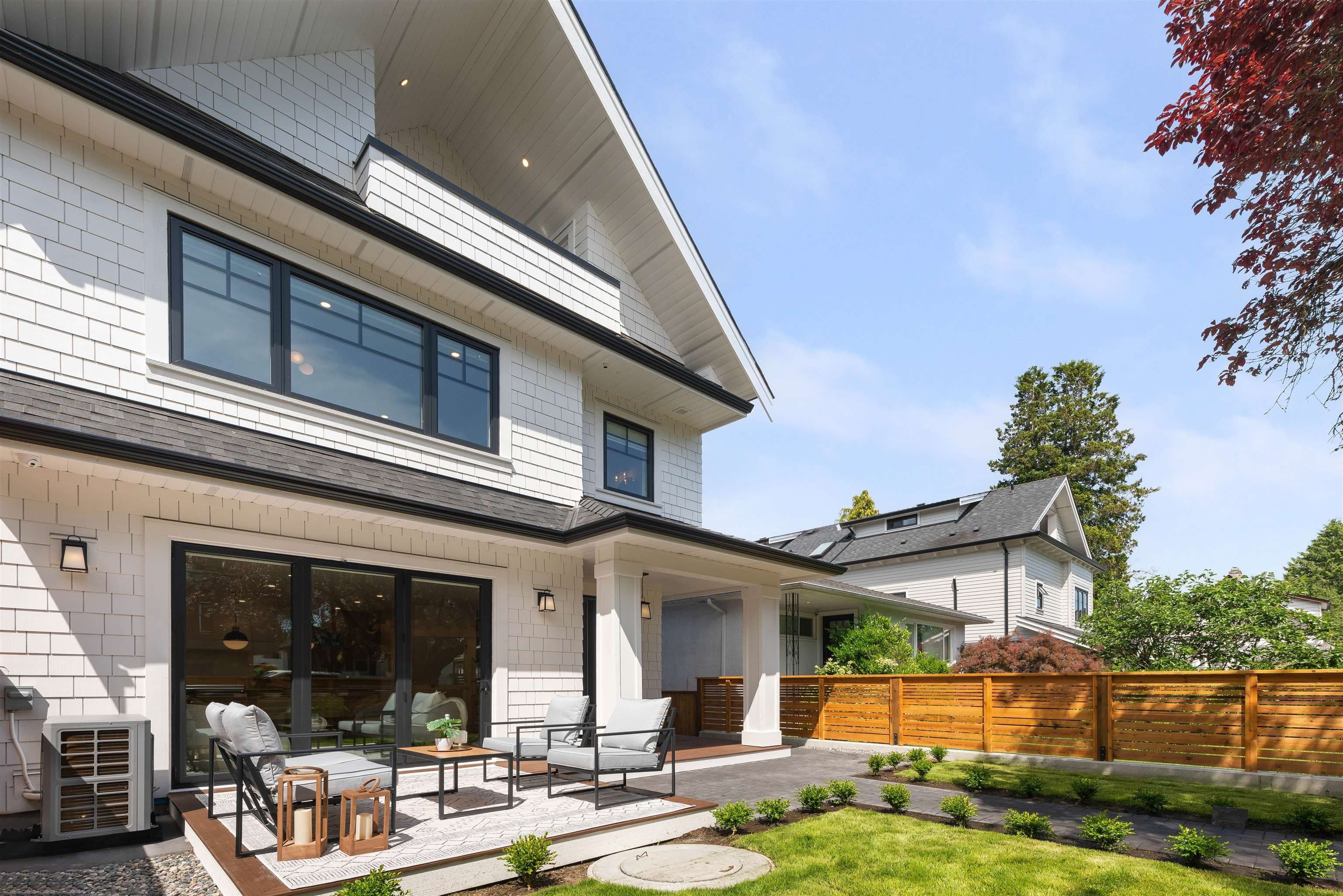 Property photo 43ea6e19-69e3-41f3-b383-65f5a45fe758