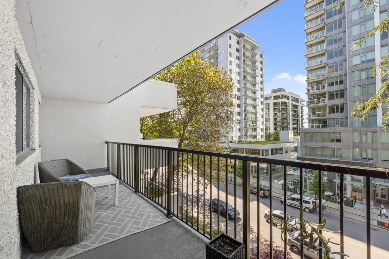 Property photo 4453f91b-66bf-42b4-9aba-8d21dd3b4460