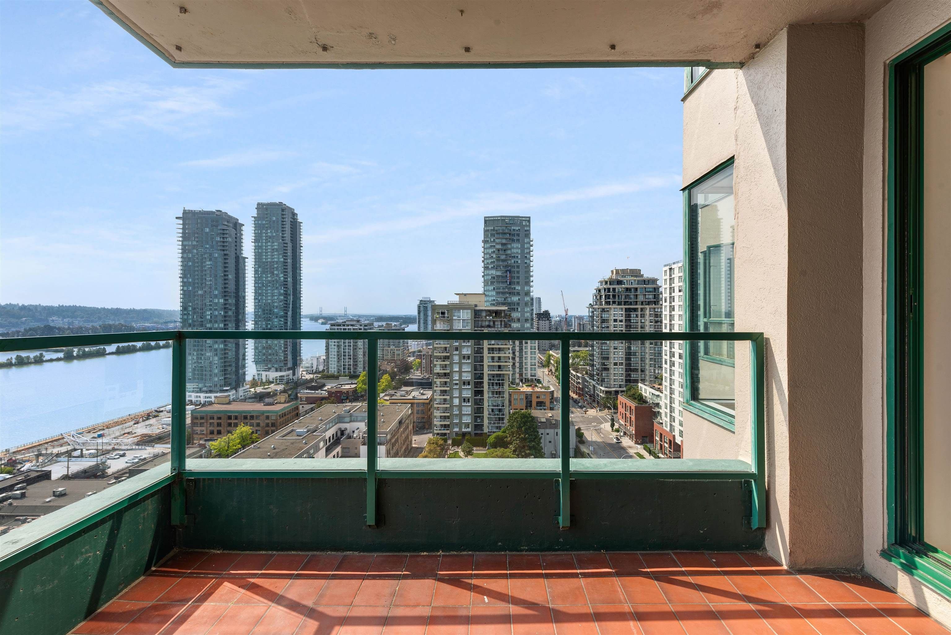 Property photo 46b9a961-4c94-44fe-998e-ff2594a1a054