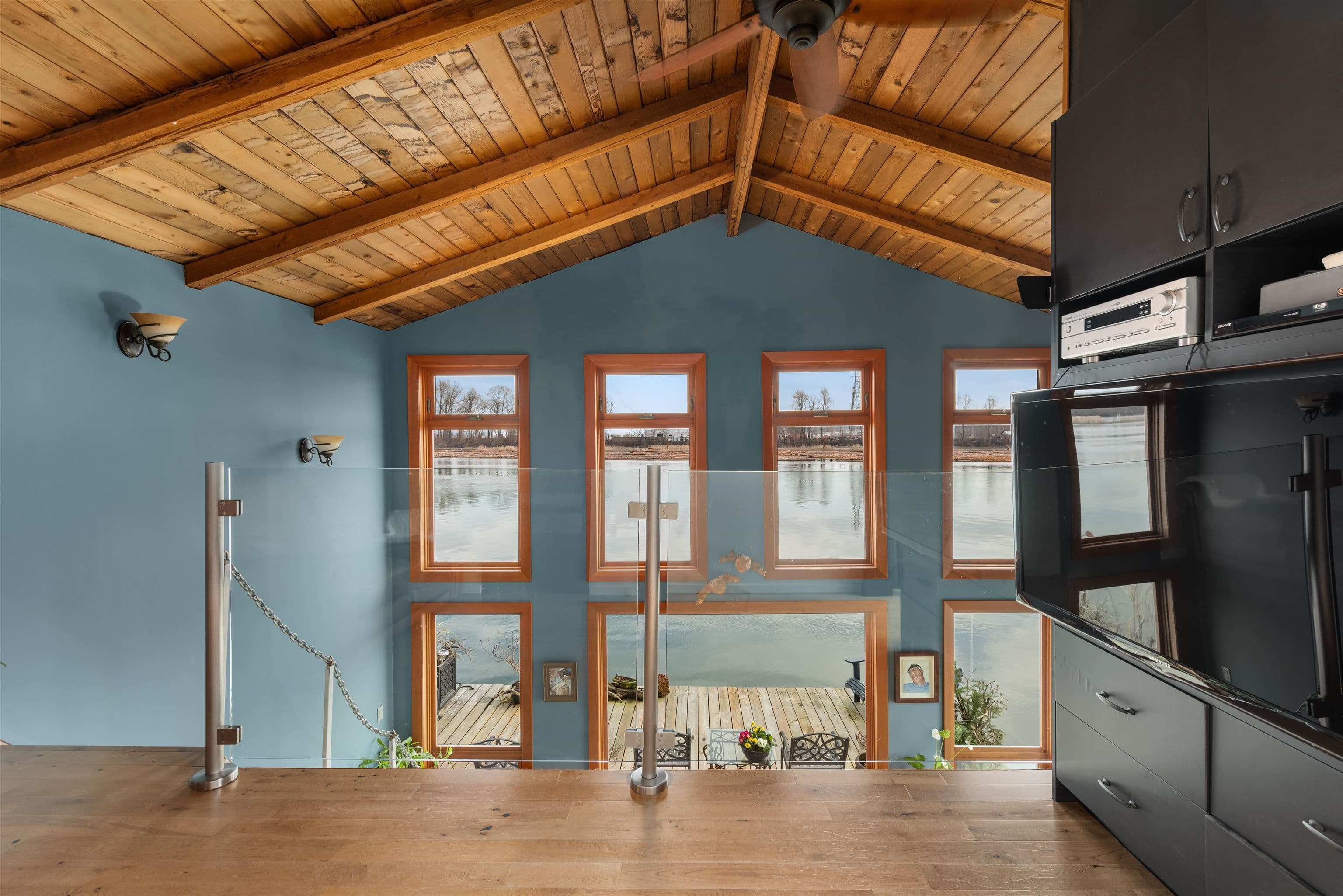 Property photo 489cb55b-d01c-4dff-9d03-95a945c7d522