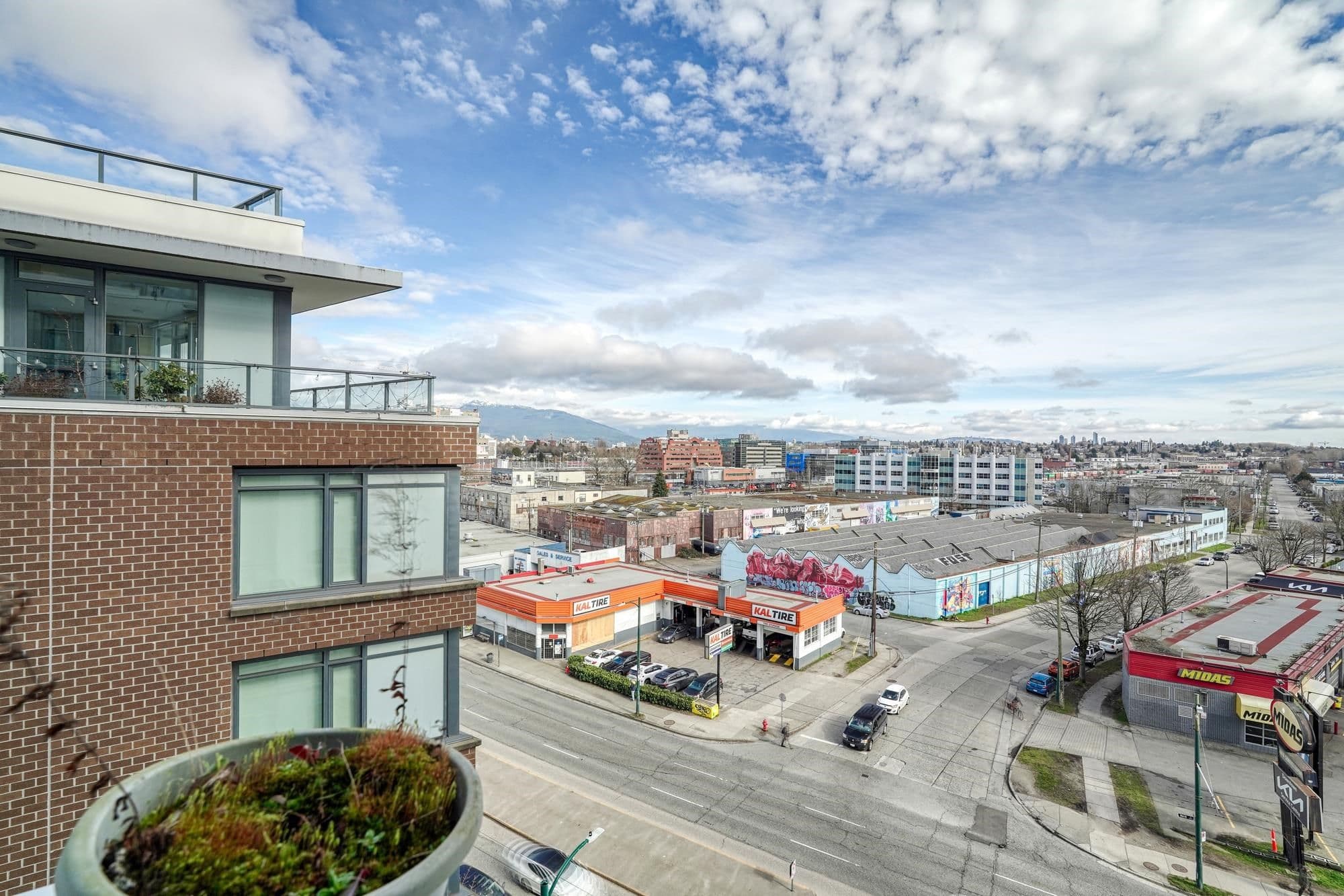 Property photo 48e0cc5f-dc36-4ae0-8268-eb53e22665f2