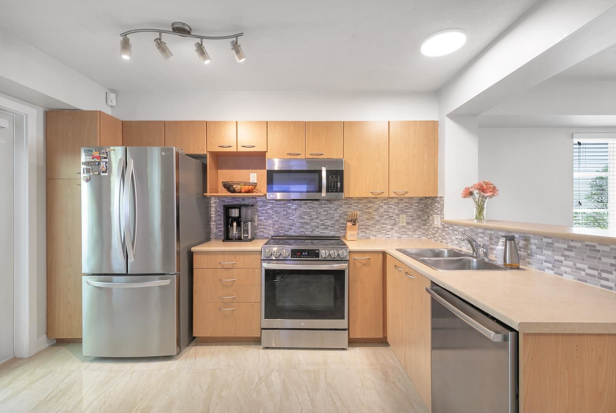 Property photo 4a00b155-5bd8-4f0a-85e4-95d7029accda