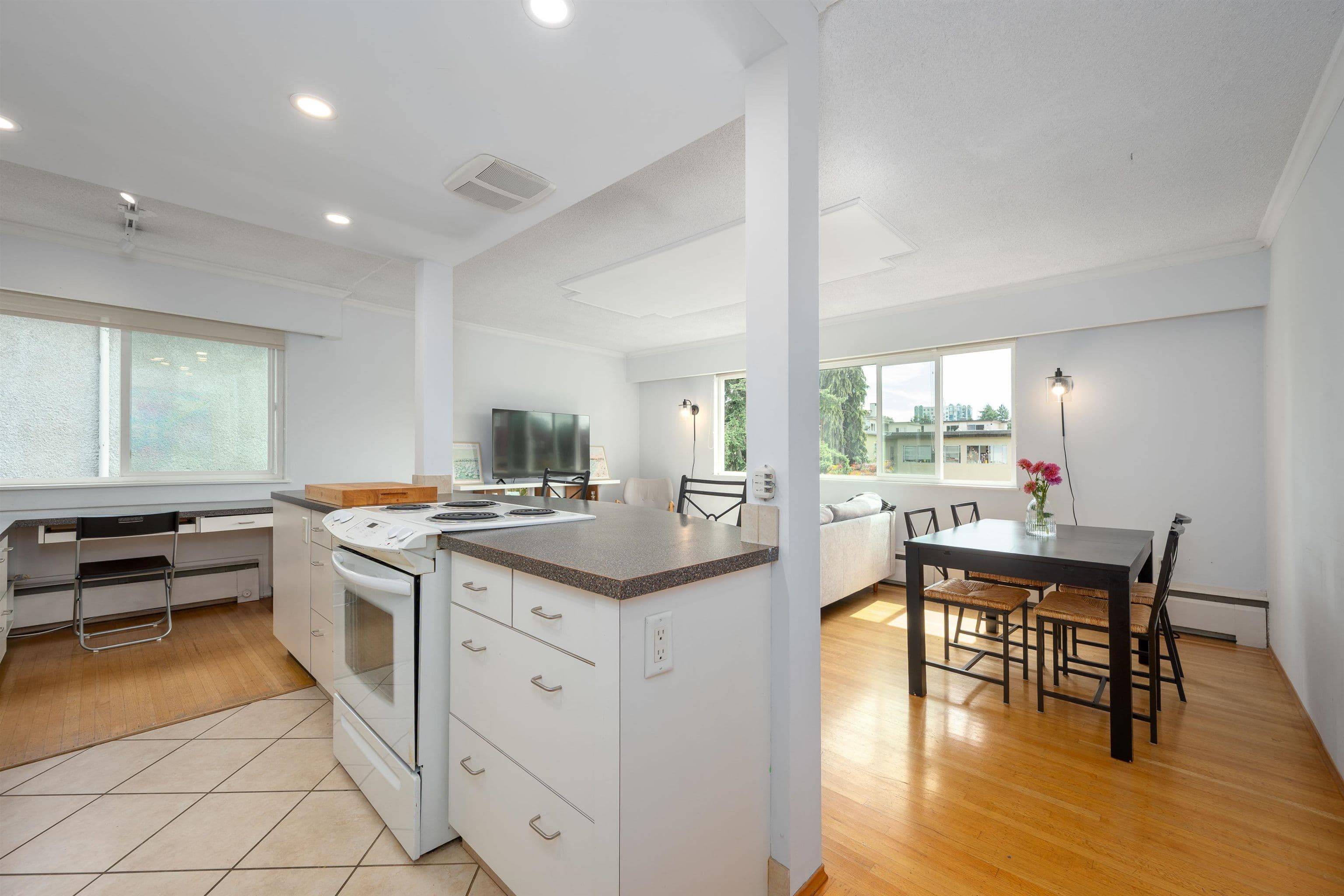 Property photo 4d9c8d34-f7bd-474b-ac78-218a381b6fed