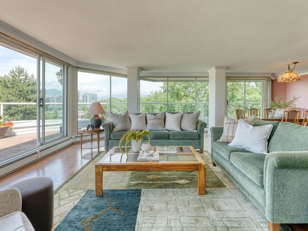 Property photo 52b1f901-f2f2-4022-96a4-cd07573f36d6