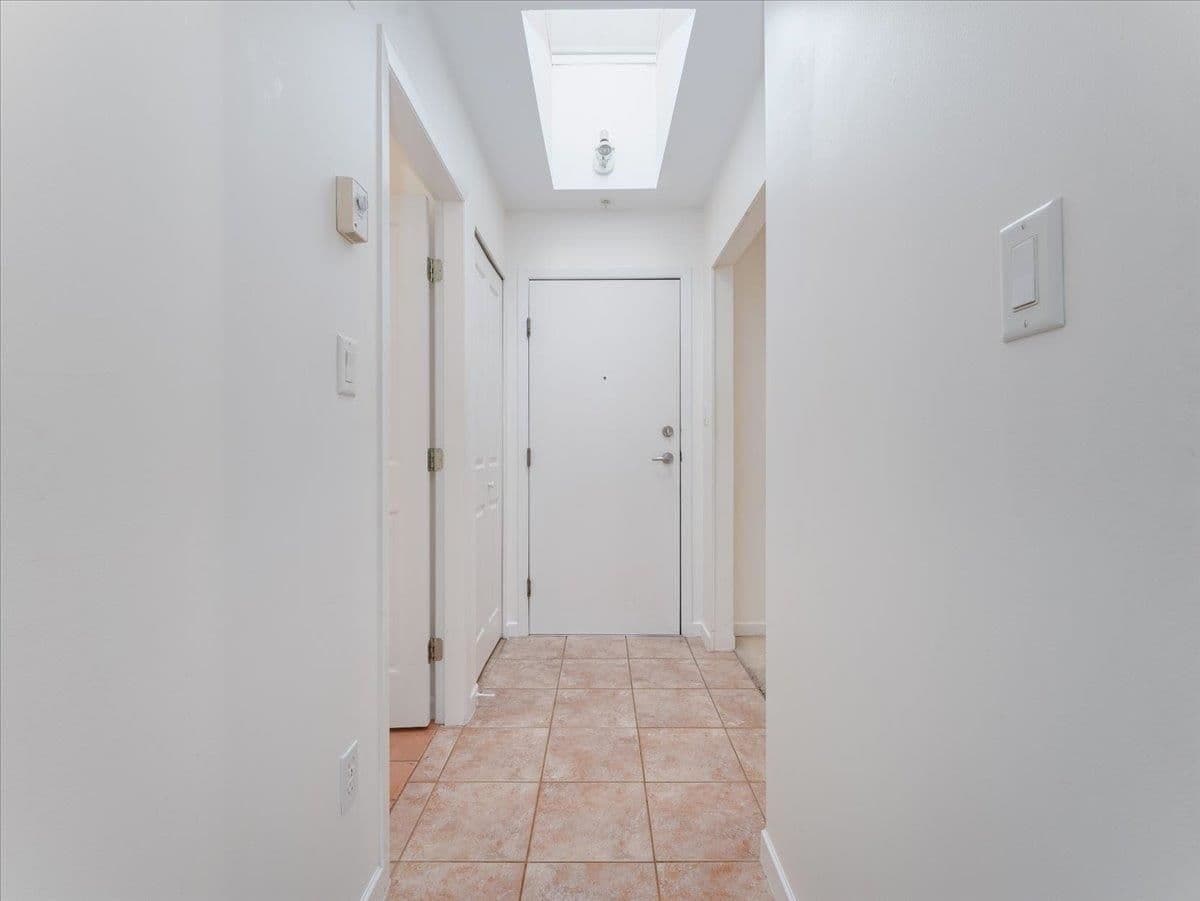 Property photo 52d1a7c9-a9b8-4ec1-b653-5ef0d88f6b75