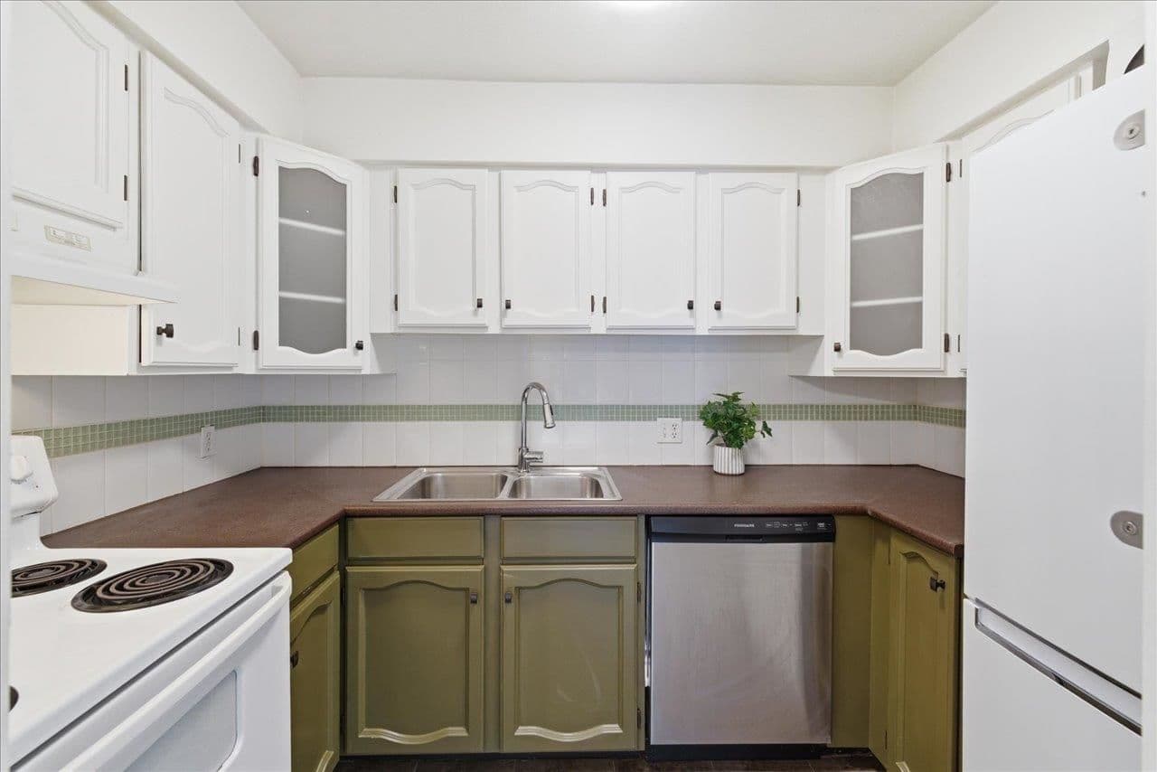 Property photo 558bb4cf-52c5-48db-b0a3-afb322c65819