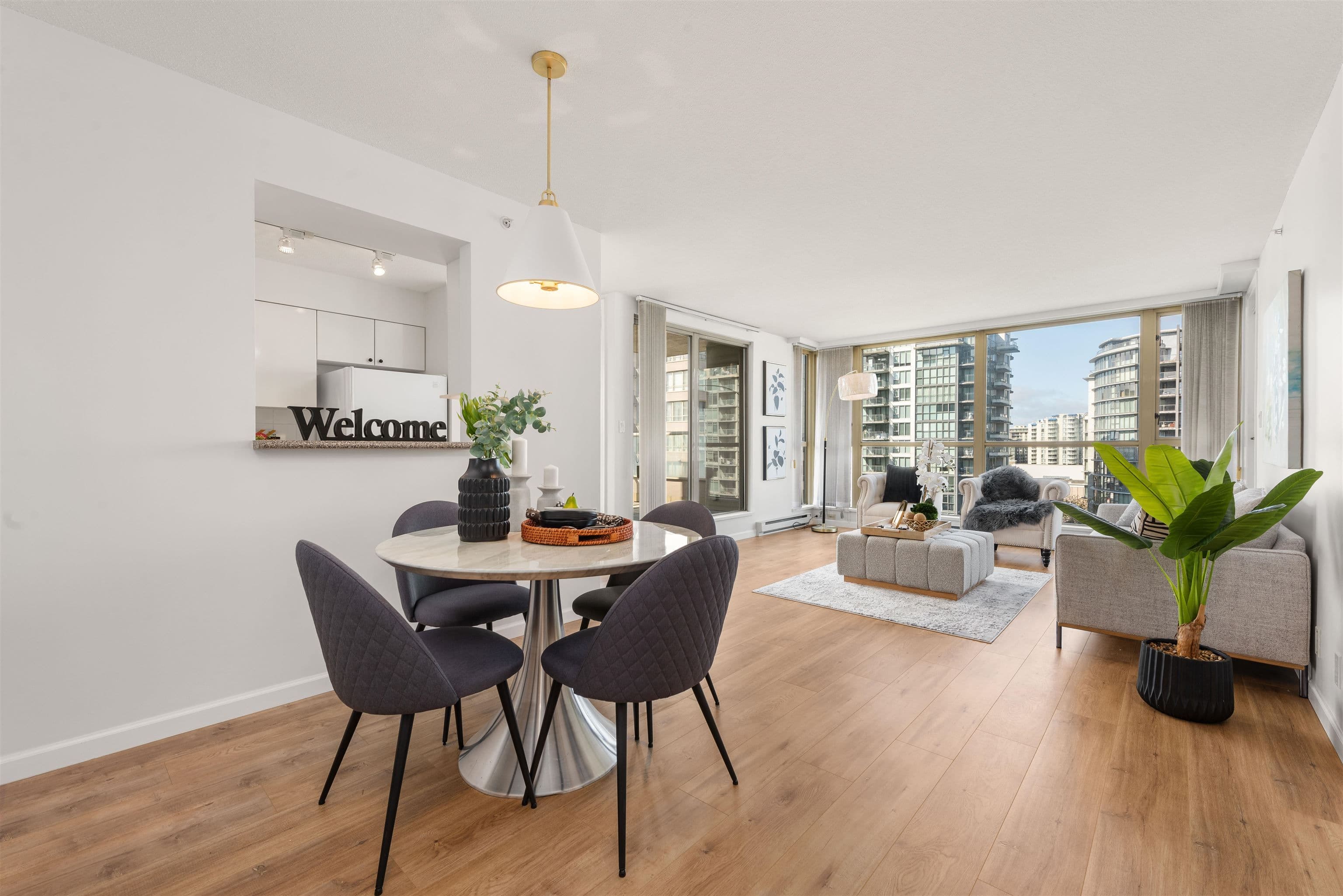 Property photo 55e1cdf9-f67e-42f9-b65c-c5c6f18855bd