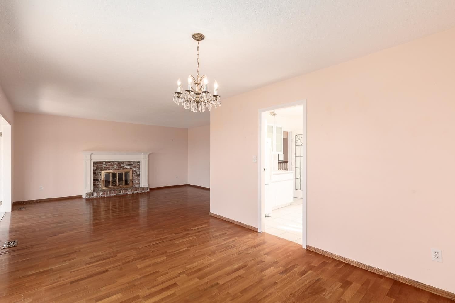 Property photo 5afccfc5-f27f-46e1-916a-81c72869c417