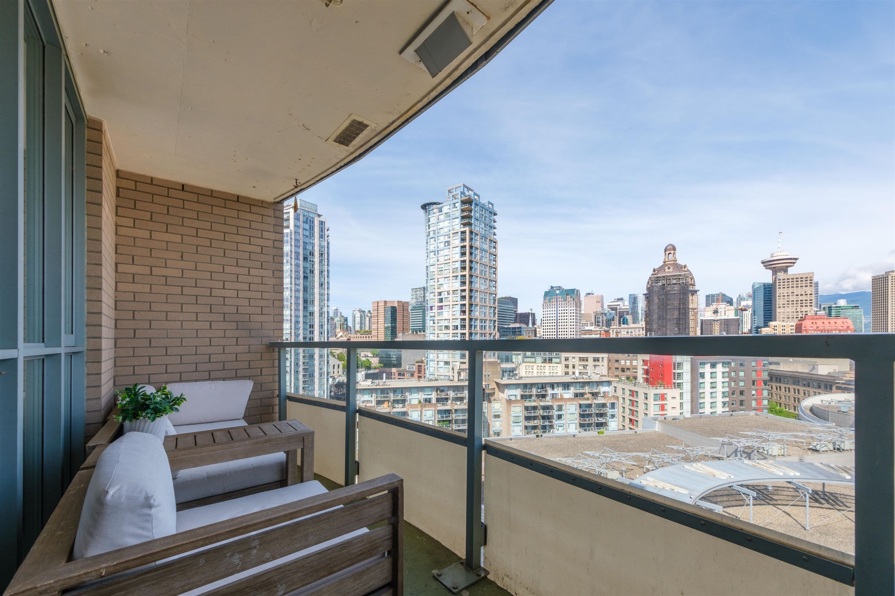 Property photo 5b9470ca-73a2-48d2-a929-080af0db8010