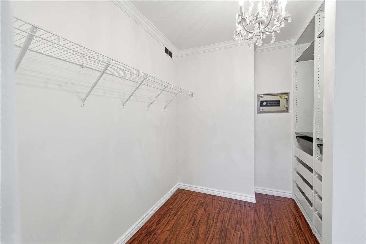 Property photo 60b6f12b-4fed-4353-b575-54dedff91a27