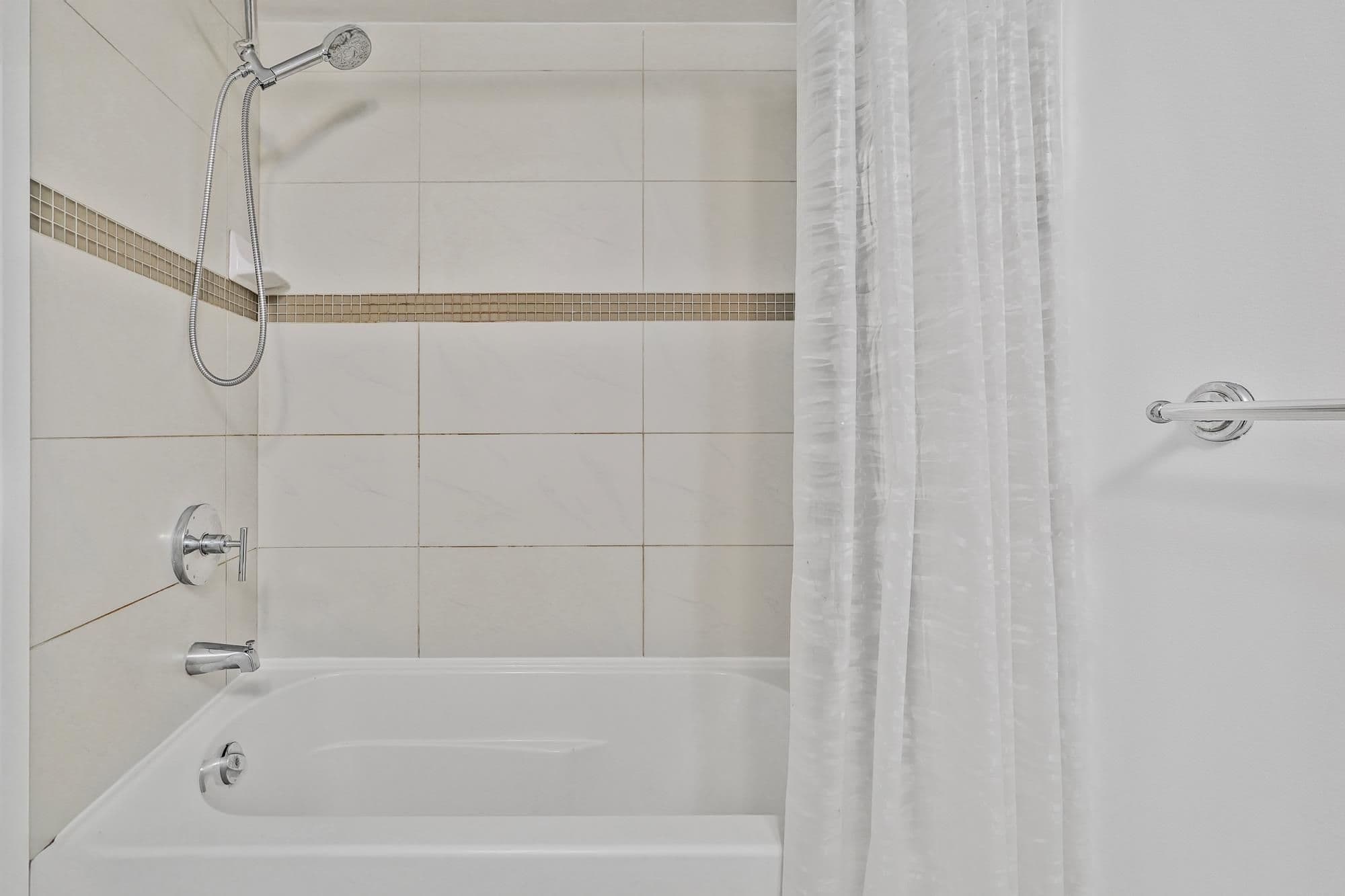 Property photo 625cb777-8a32-4e38-92ae-cbd2cb6b6358
